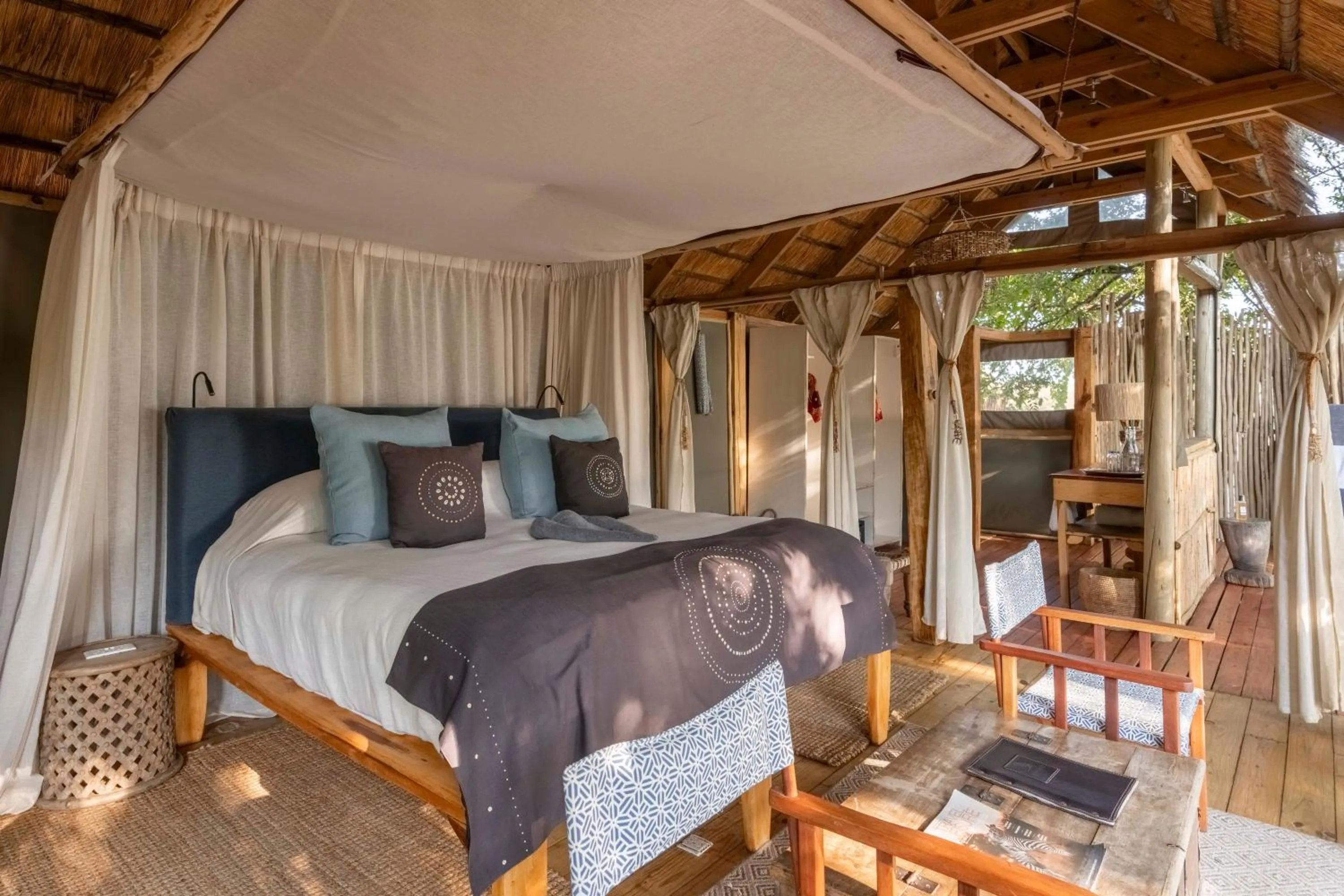 Photo of the whole room, Bed in Sindabezi Island Camp