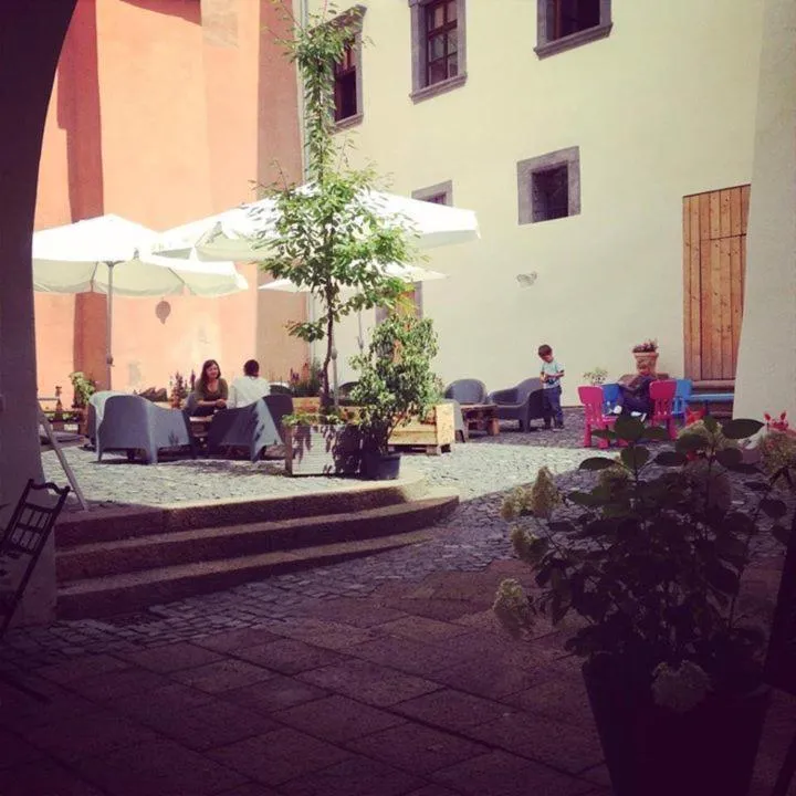Garden view in Gavalier Design Rooms