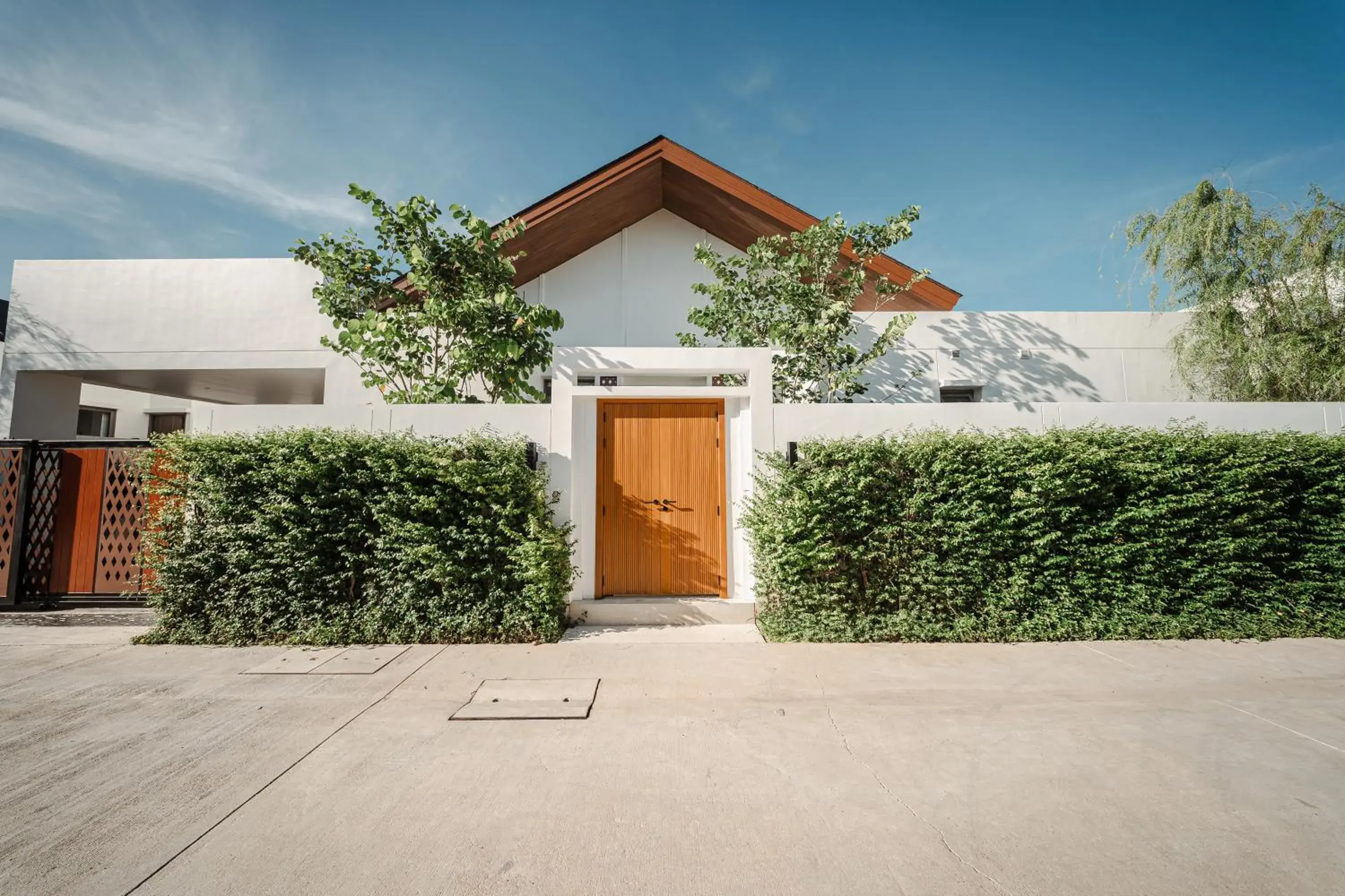 Property building in The Ozone Residences Bangtao Property building in The Ozone Residences Bangtao