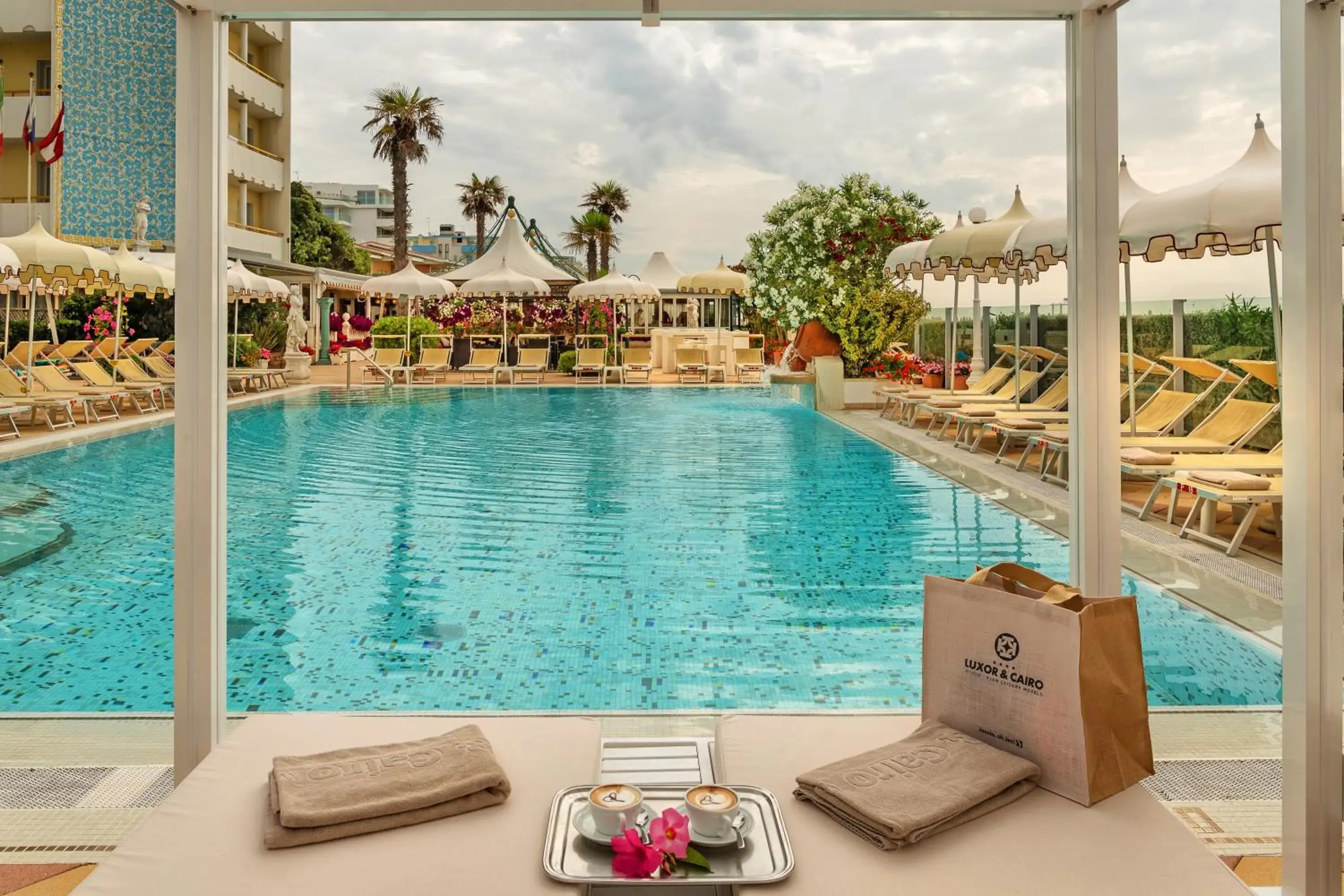 Swimming pool in Luxor e Cairo The Beach Resort Swimming pool in Luxor e Cairo The Beach Resort