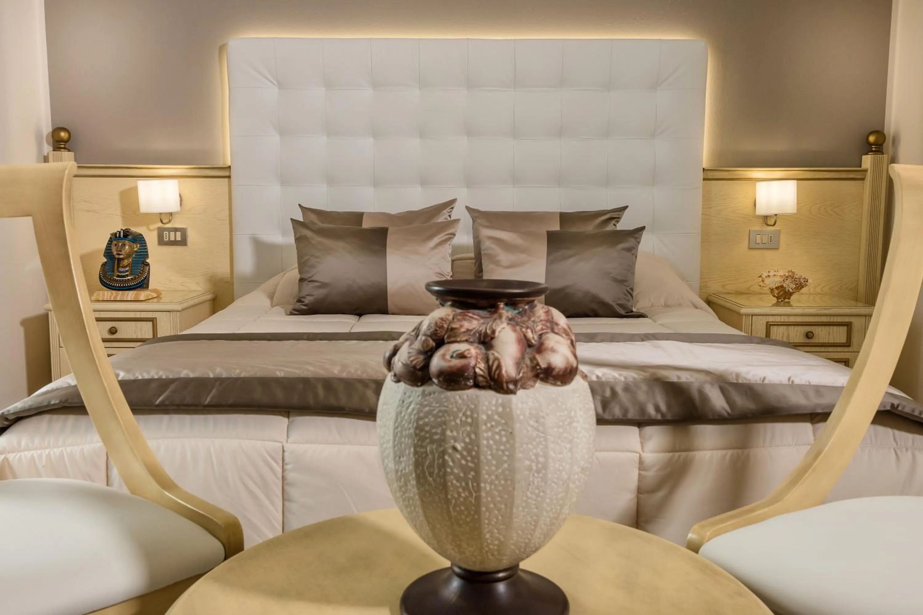 Decorative detail, Bed in Luxor e Cairo The Beach Resort