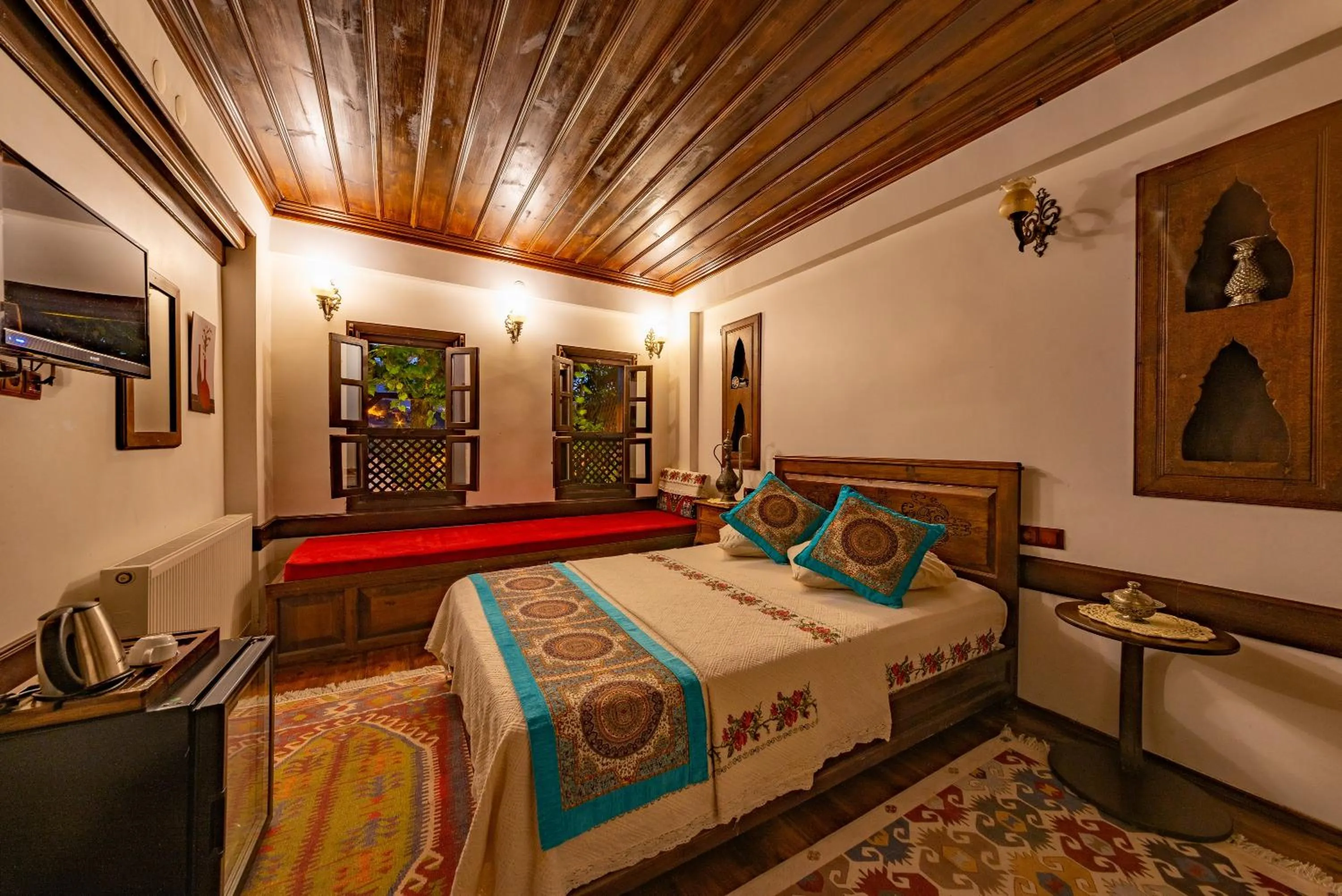 Bedroom, Bed in Safranbolu Seyi̇r Konak Otel