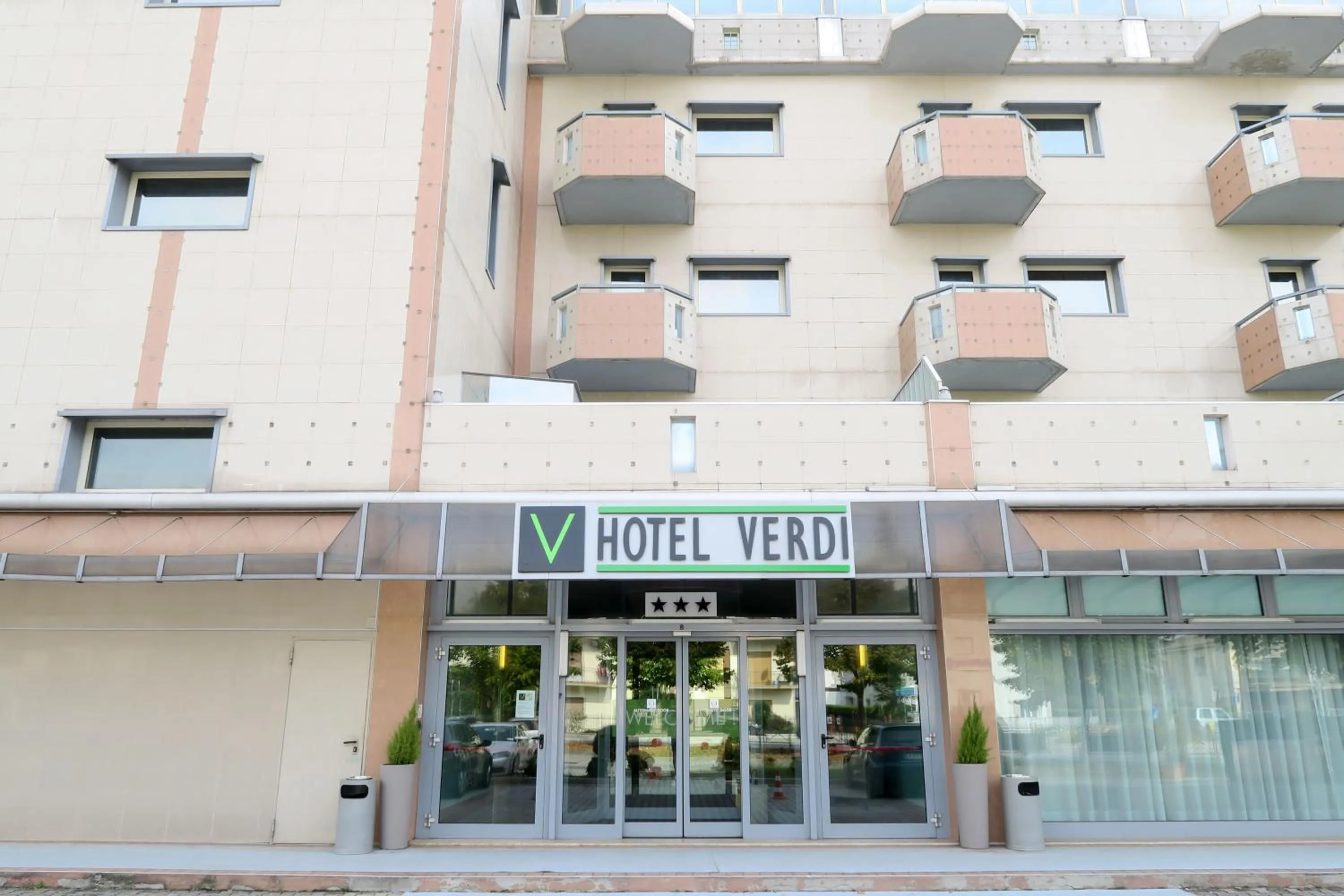 Property building in Hotel Verdi