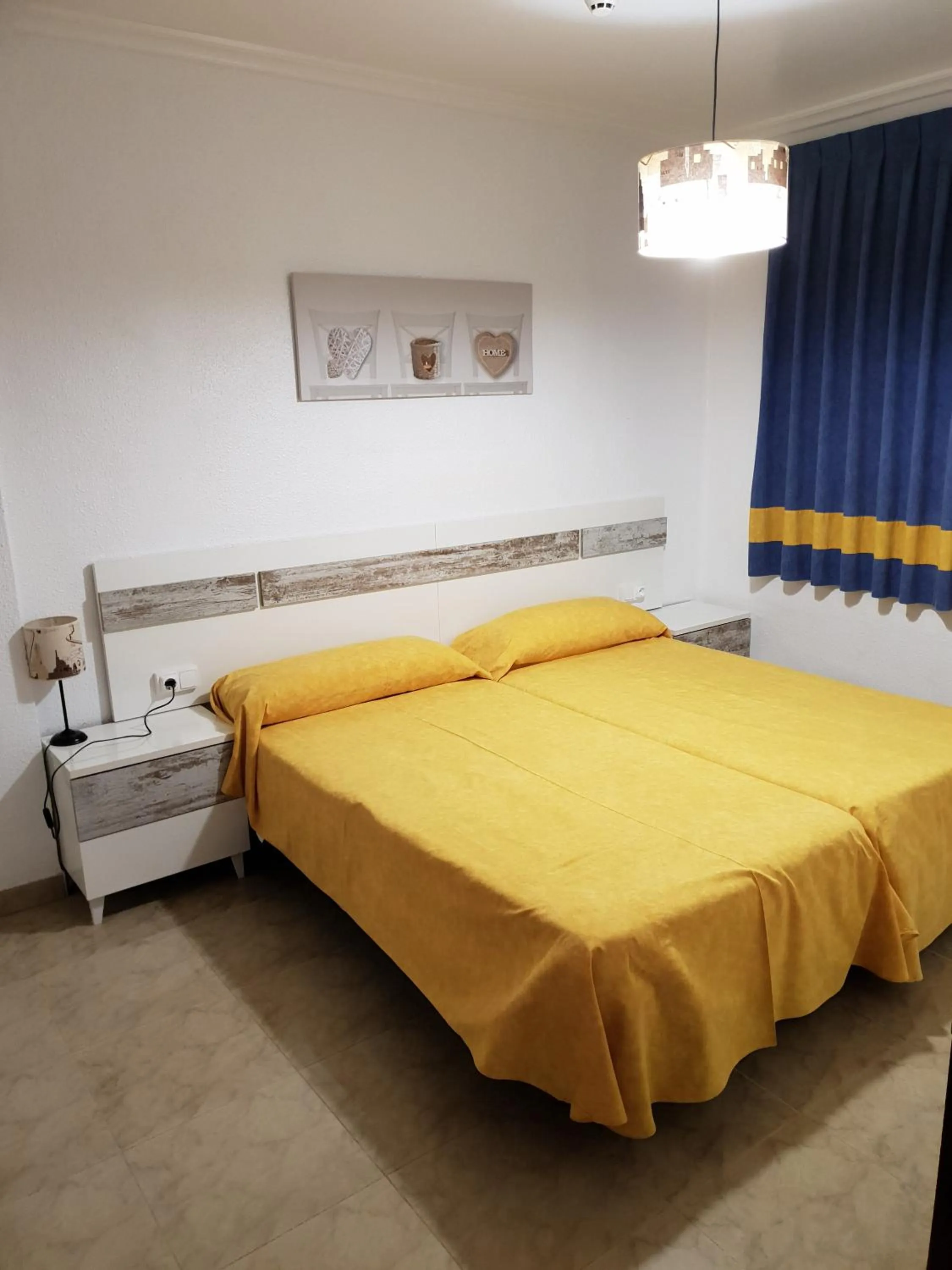 Bedroom, Bed in Complejo Turistico la Pinada