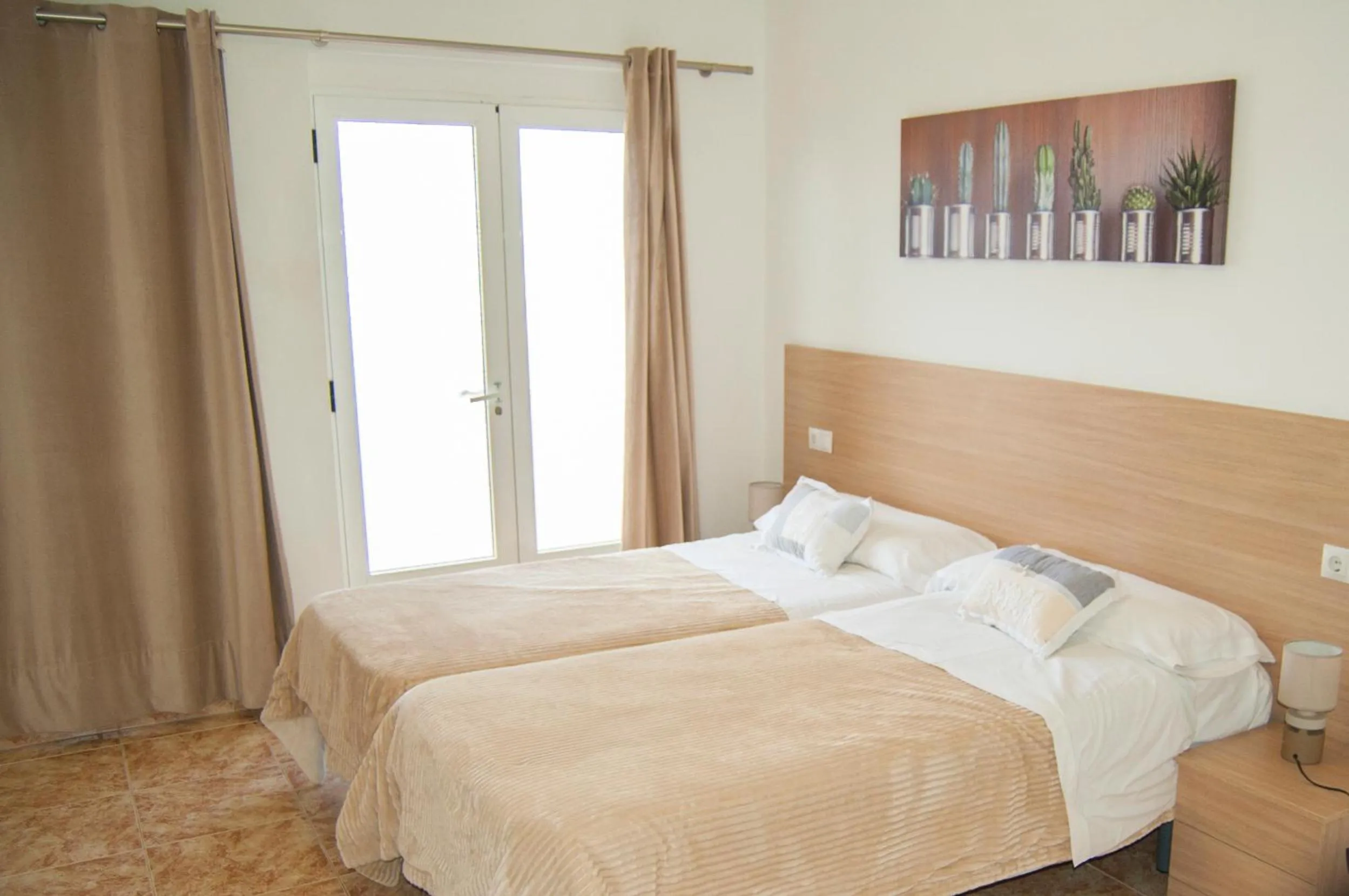 Decorative detail, Bed in Complejo Turistico la Pinada