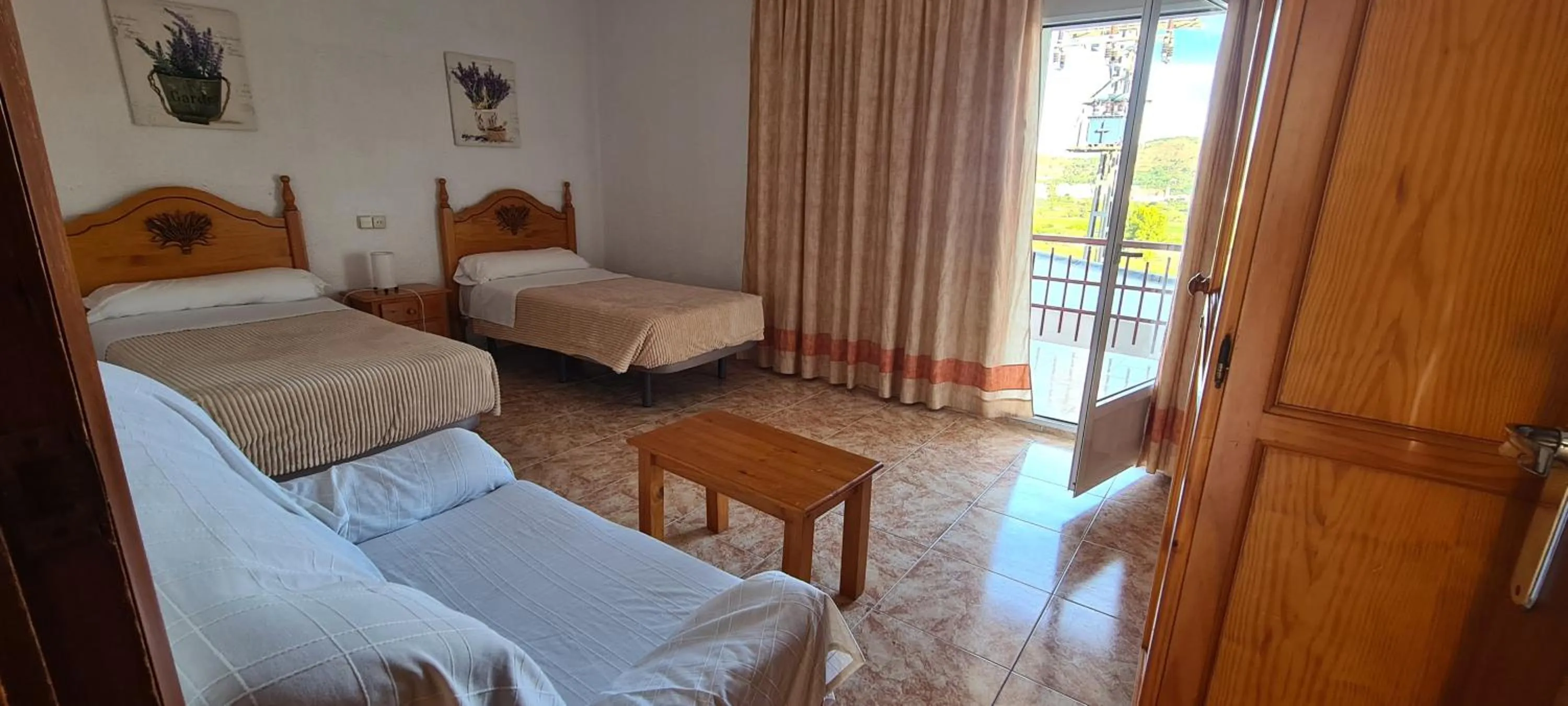 Photo of the whole room, Bed in Complejo Turistico la Pinada