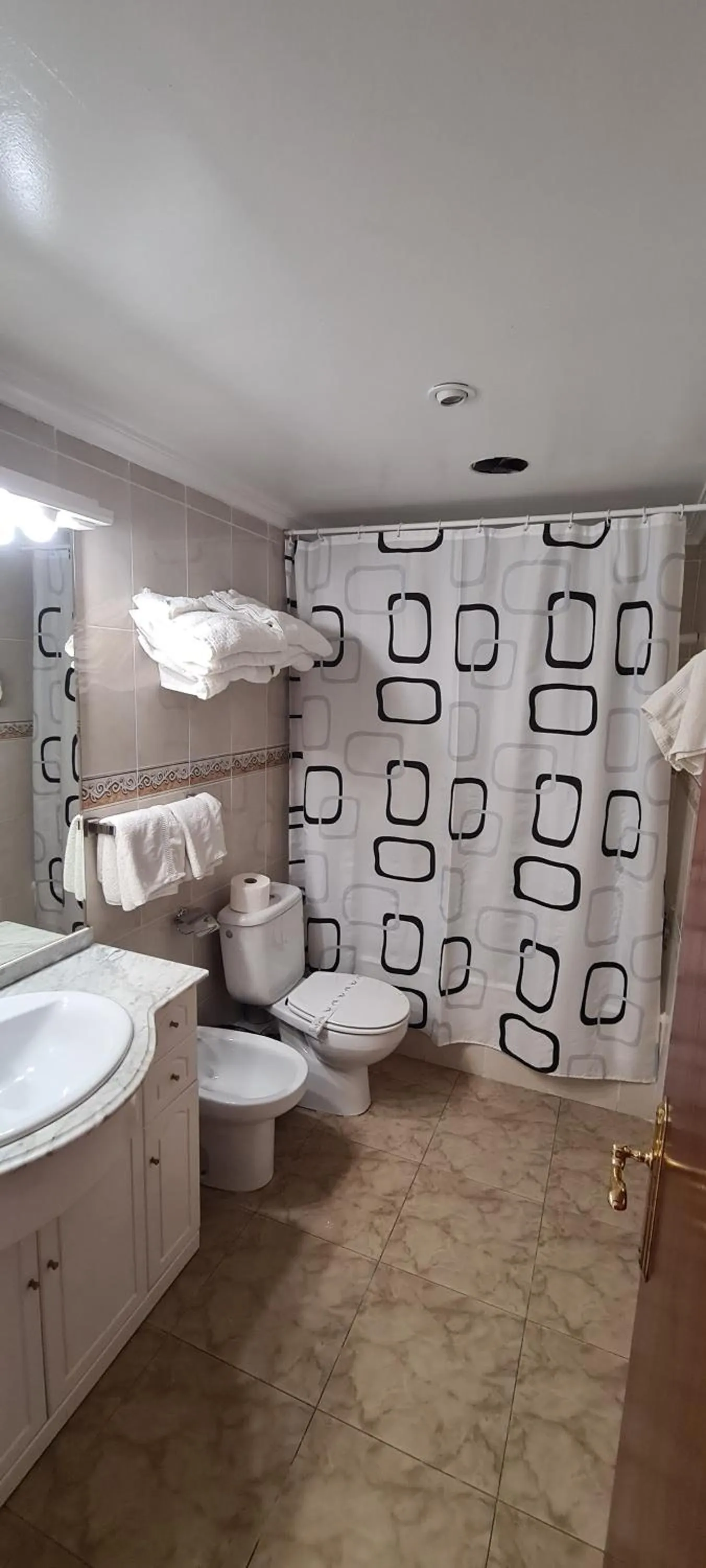 Bathroom in Complejo Turistico la Pinada