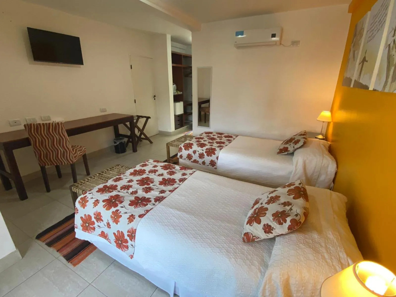 Decorative detail, Bed in Posada de los Poetas Hotel Boutique