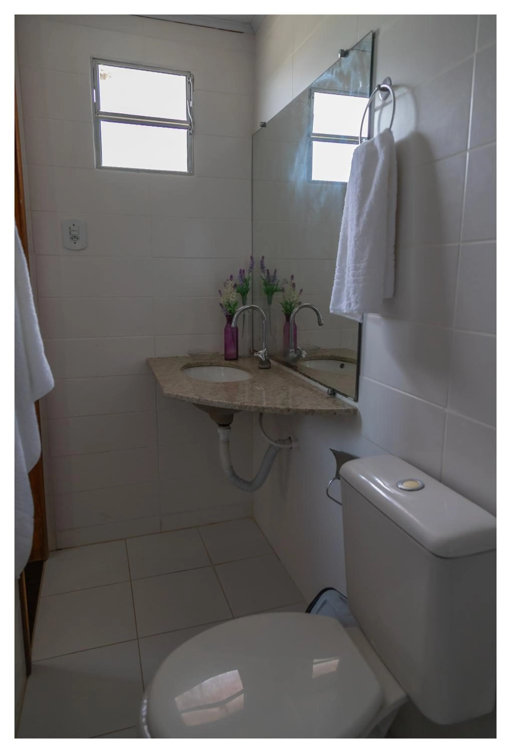 Bathroom in Pousada Cravo e Canela