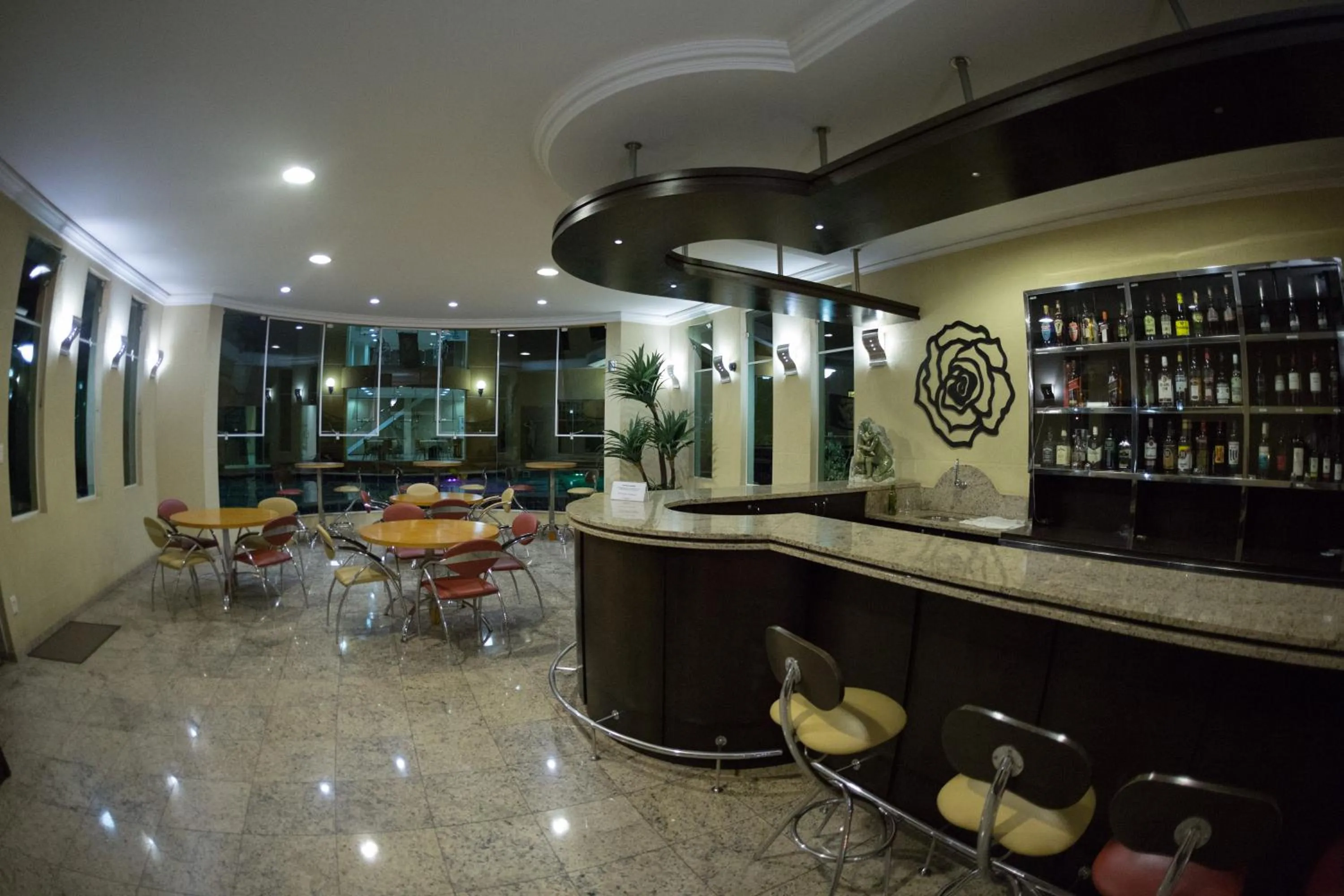 Lounge or bar in Barbur Plaza Hotel