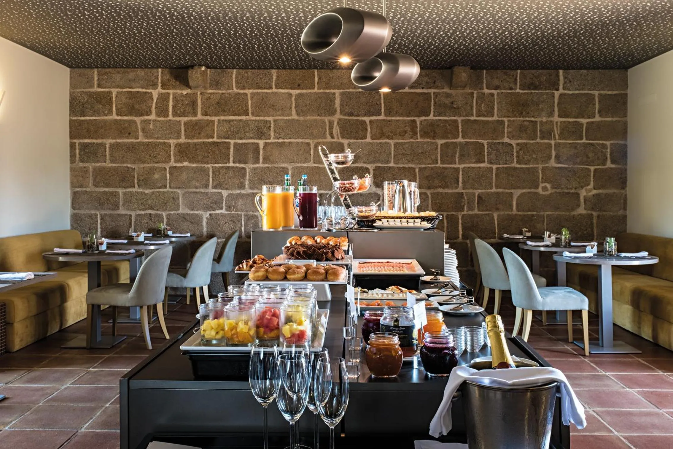 Continental breakfast in Torre de Gomariz Wine & Spa Hotel
