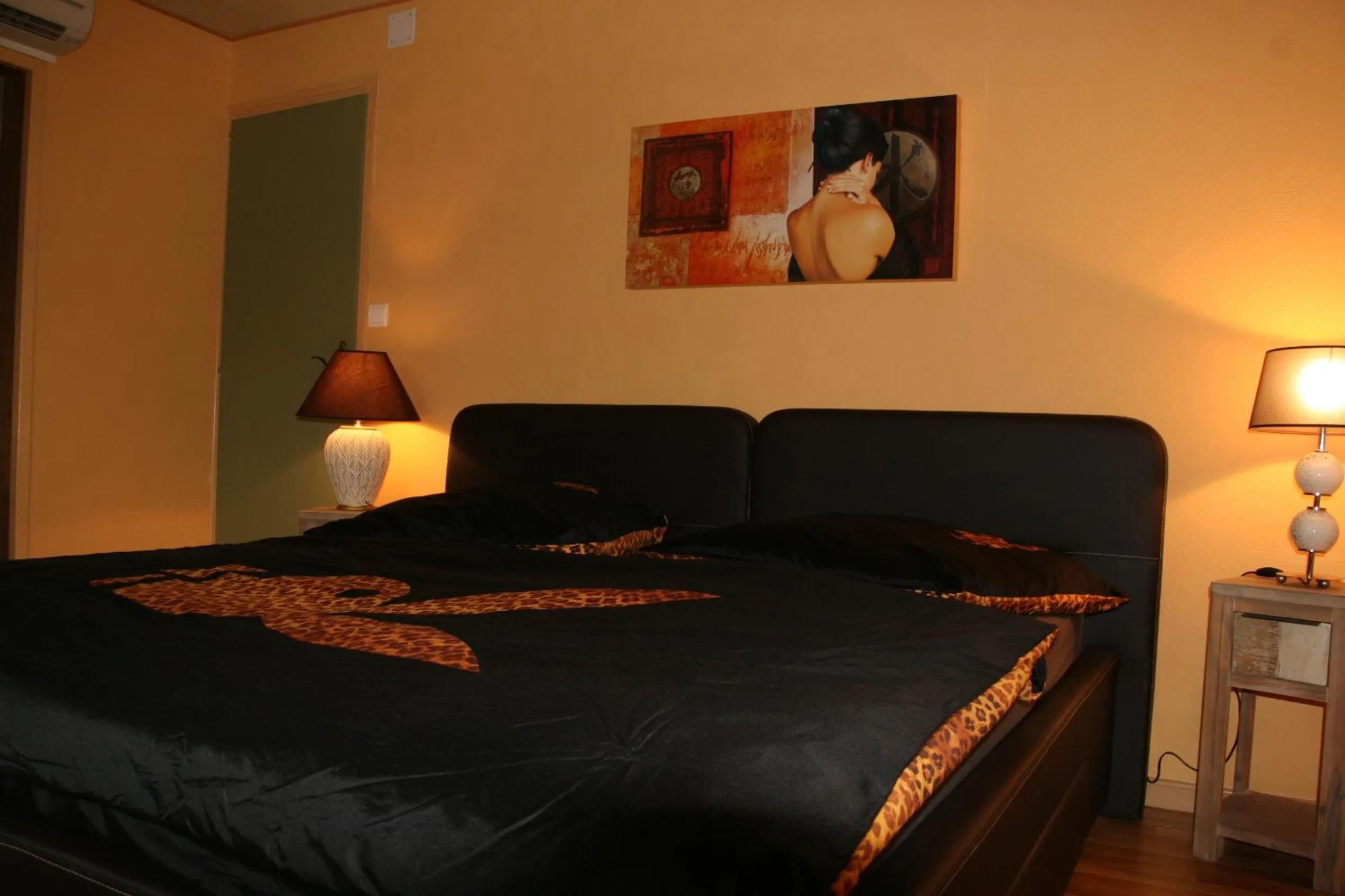 Bedroom, Bed in Chambres d'hôtes & Gîtes La Paysanne