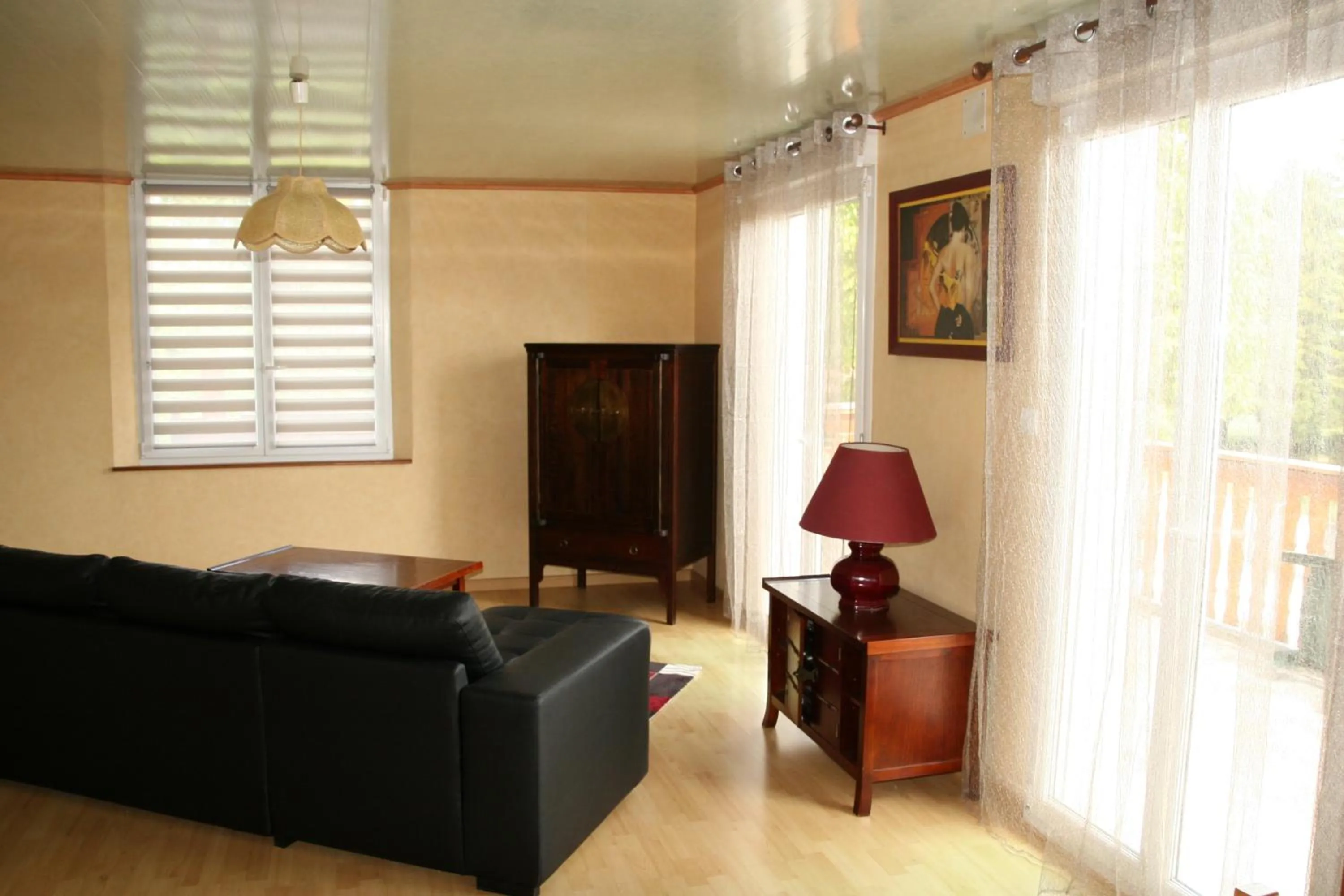 Living room in Chambres d'hôtes & Gîtes La Paysanne