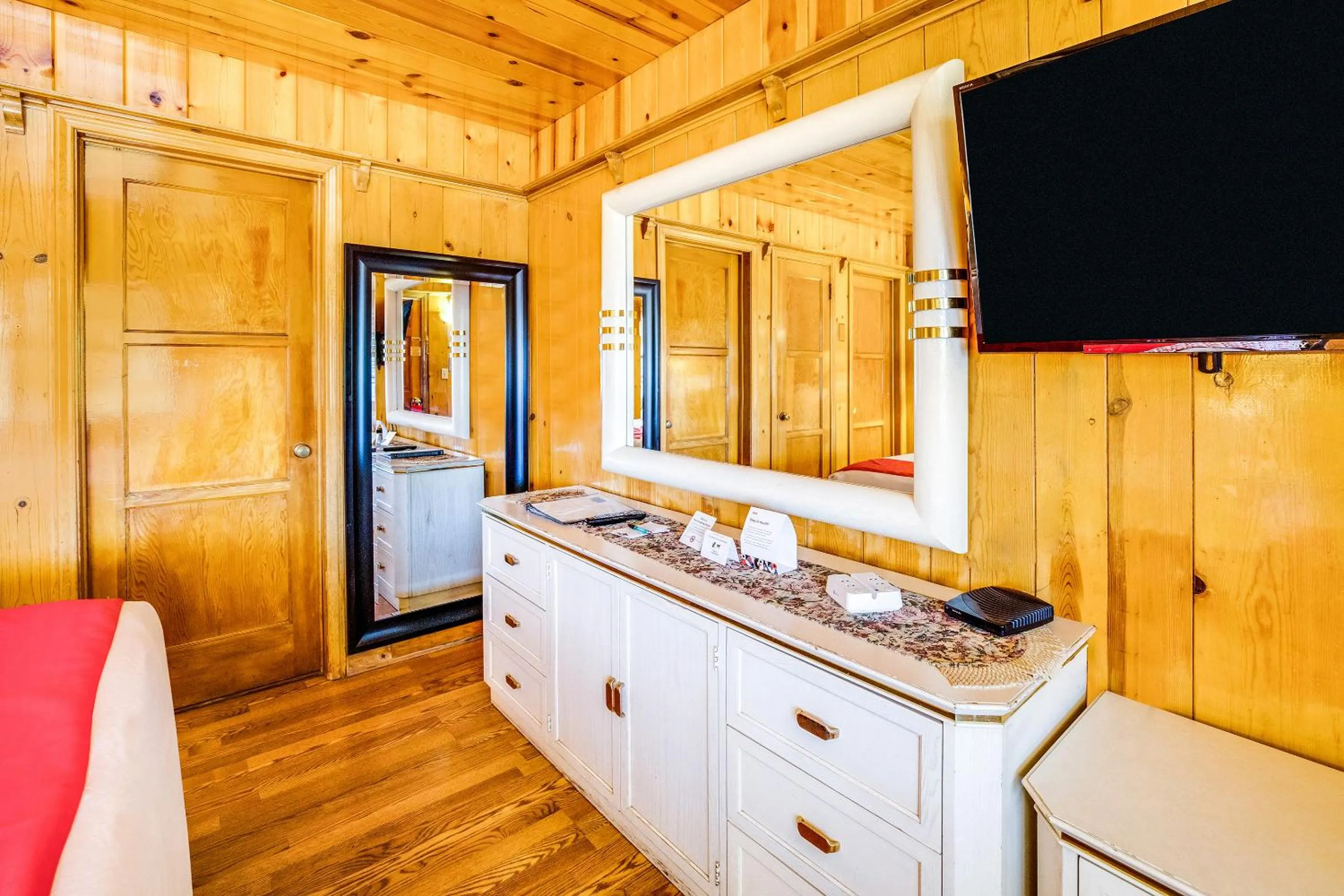 TV and multimedia in The Kern Lodge