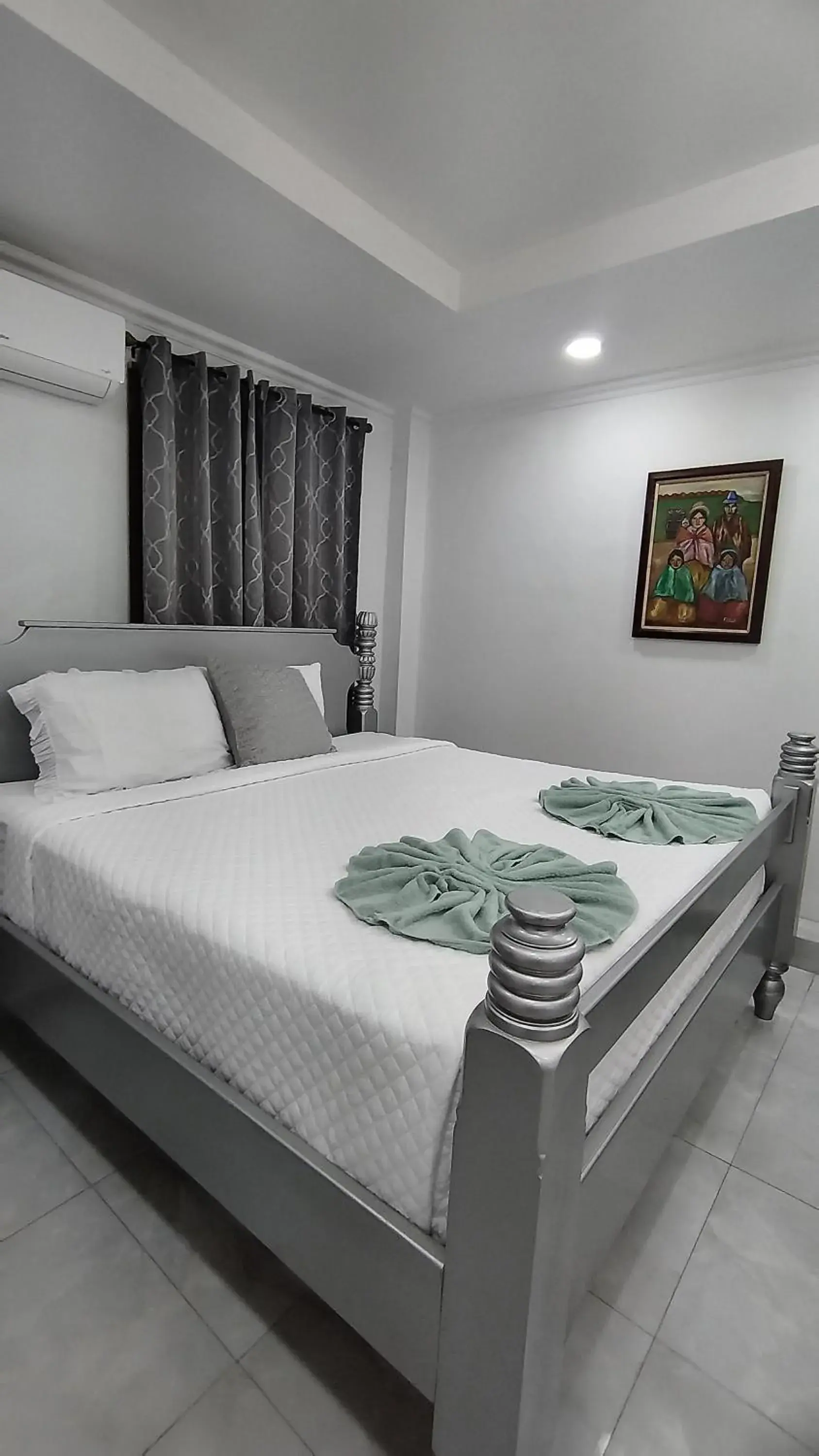 King Room - single occupancy in Hotel Carnaval King Room - single occupancy in Hotel Carnaval