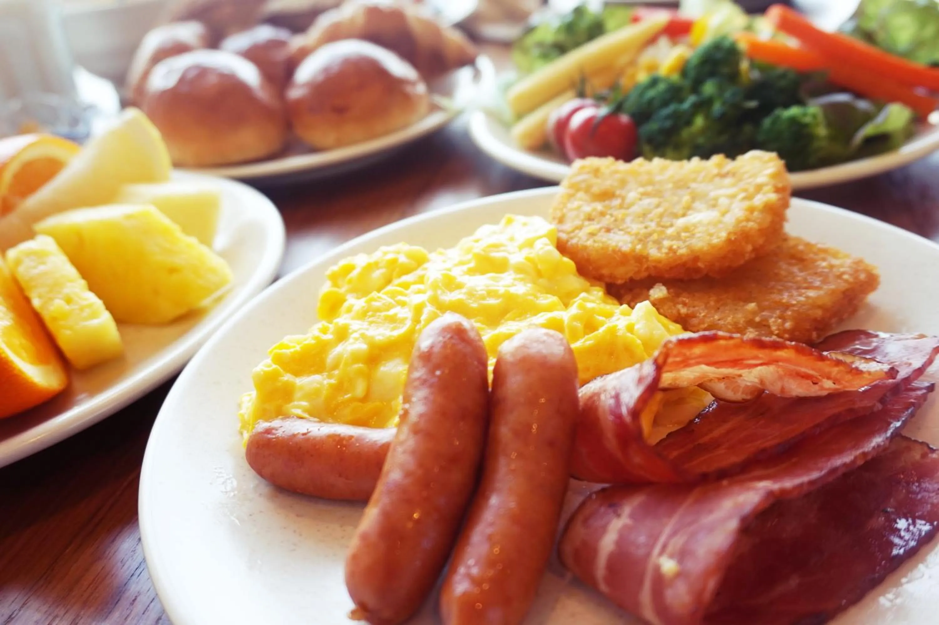 Buffet breakfast in Richmond Hotel Premier Tokyo Schole