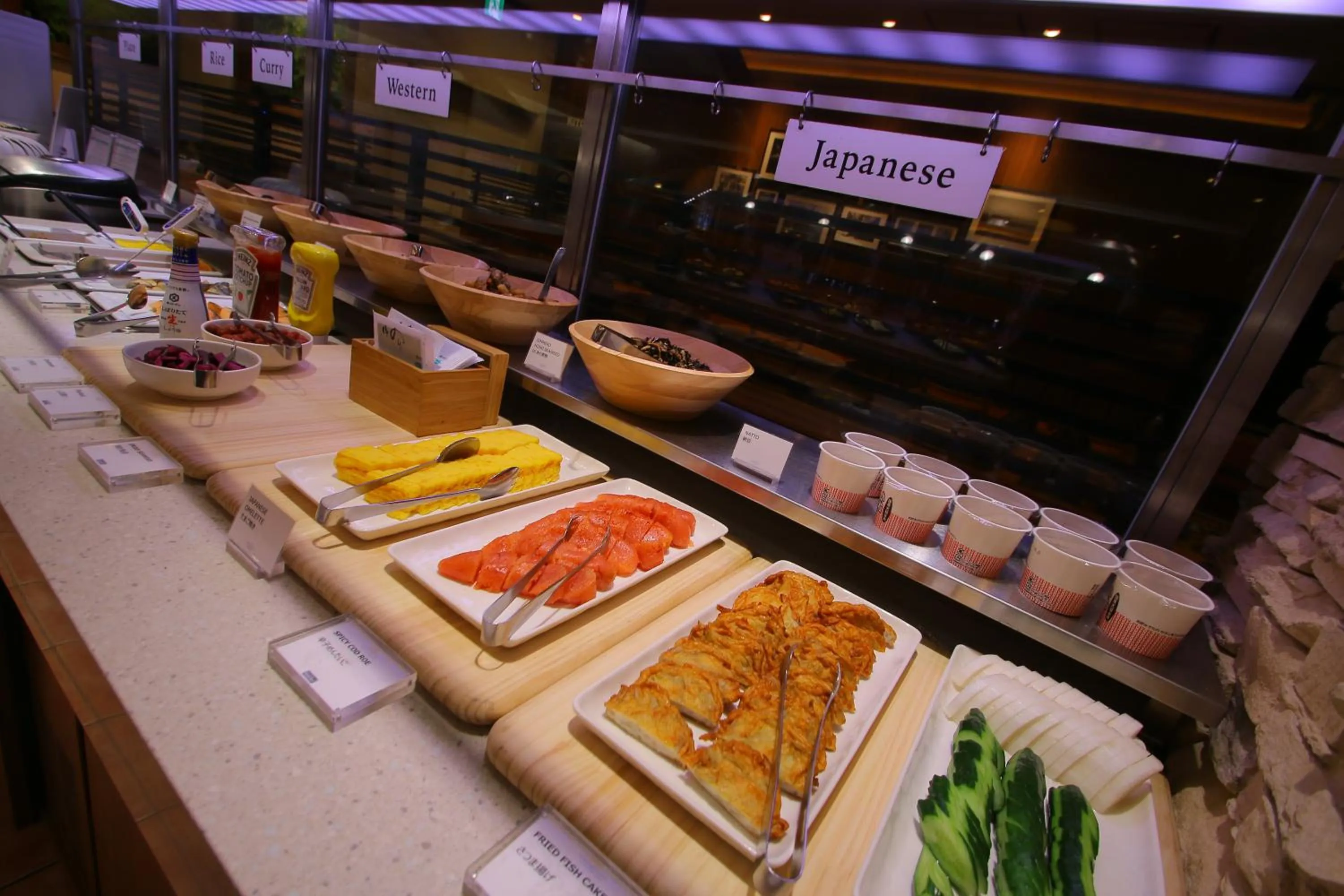 Buffet breakfast in Richmond Hotel Premier Tokyo Schole