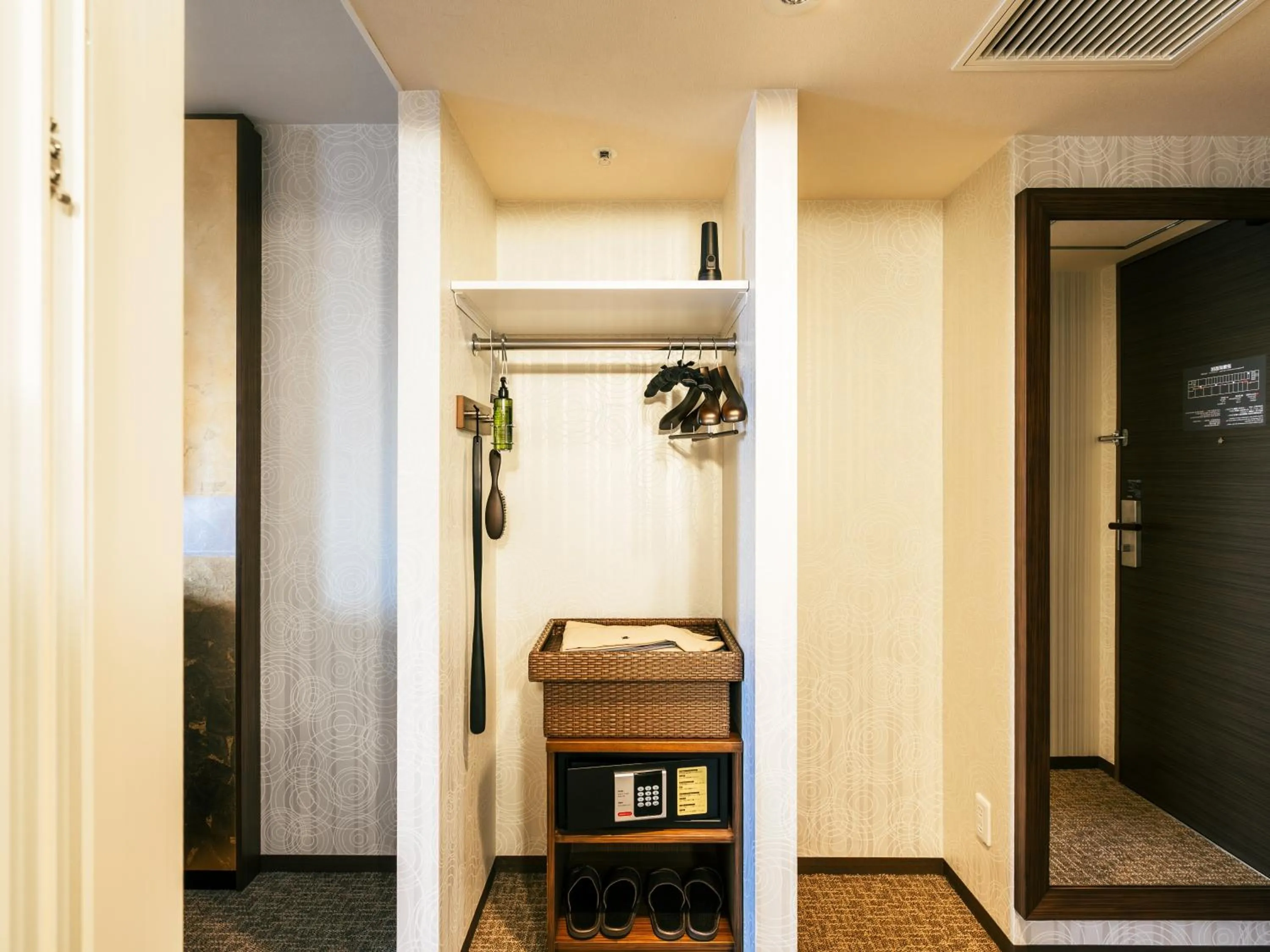 Photo of the whole room, Bed in Richmond Hotel Premier Tokyo Schole