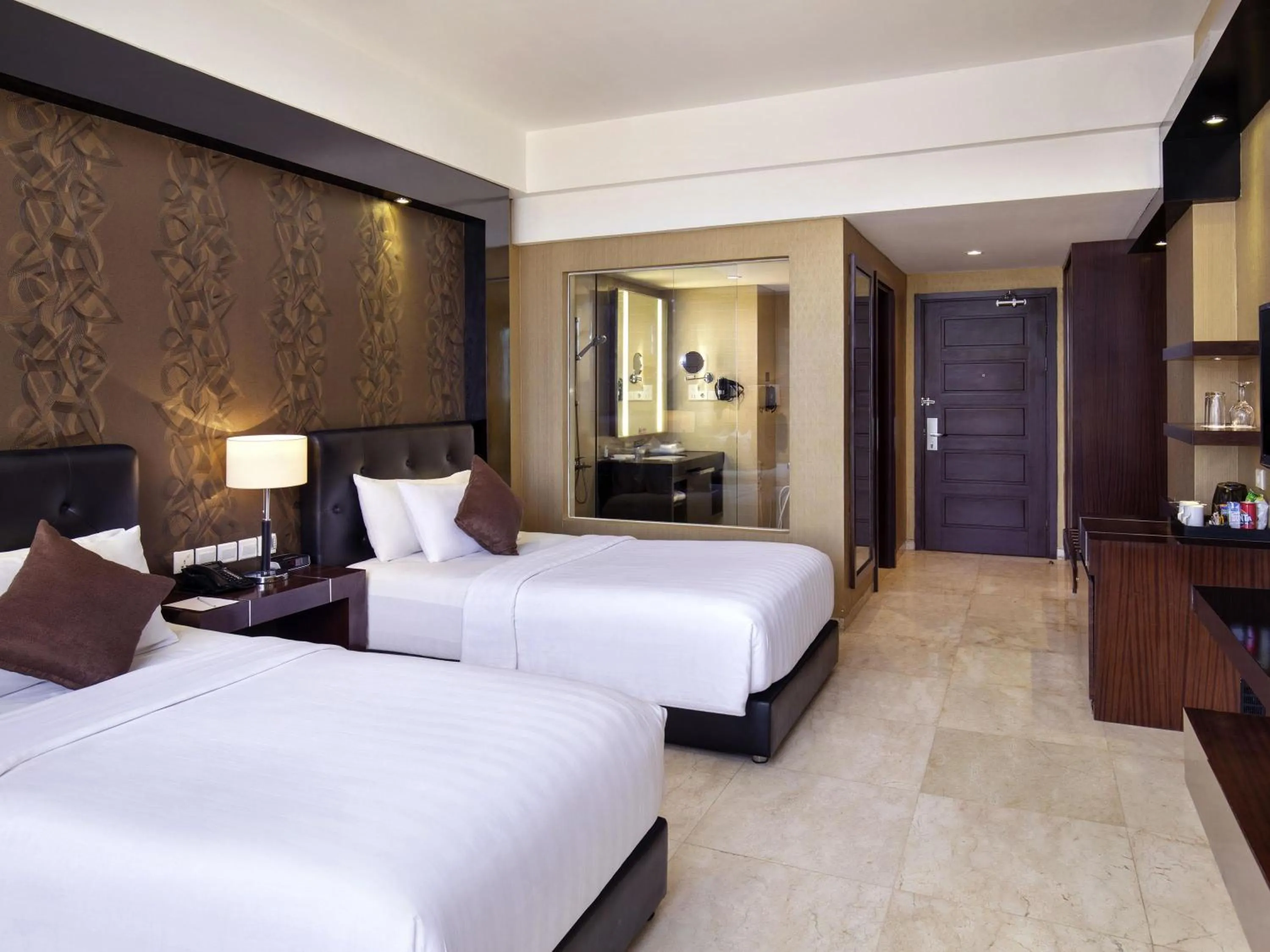Bedroom, Bed in Grand Mercure Solo Baru