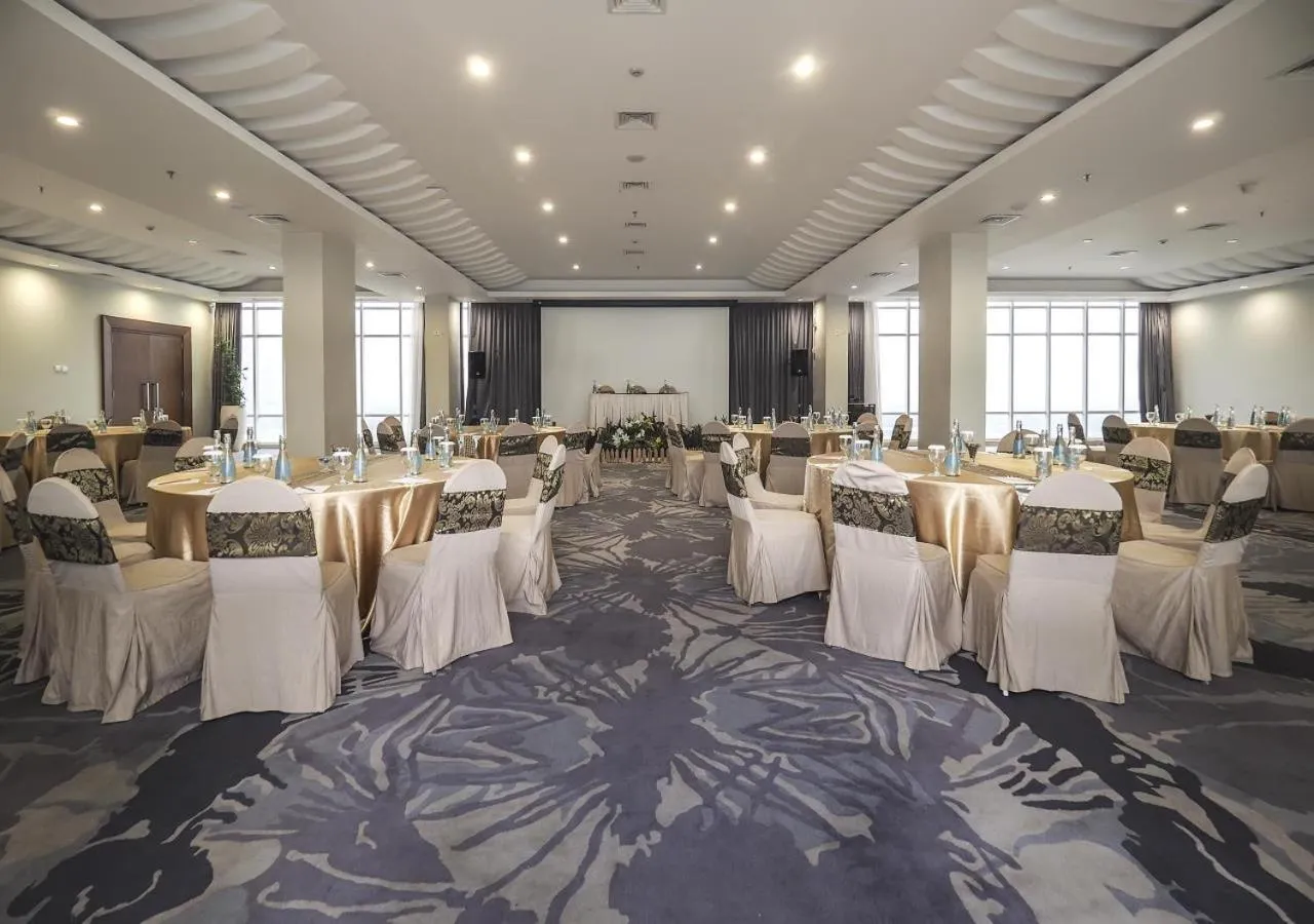 Meeting/conference room in Grand Mercure Solo Baru