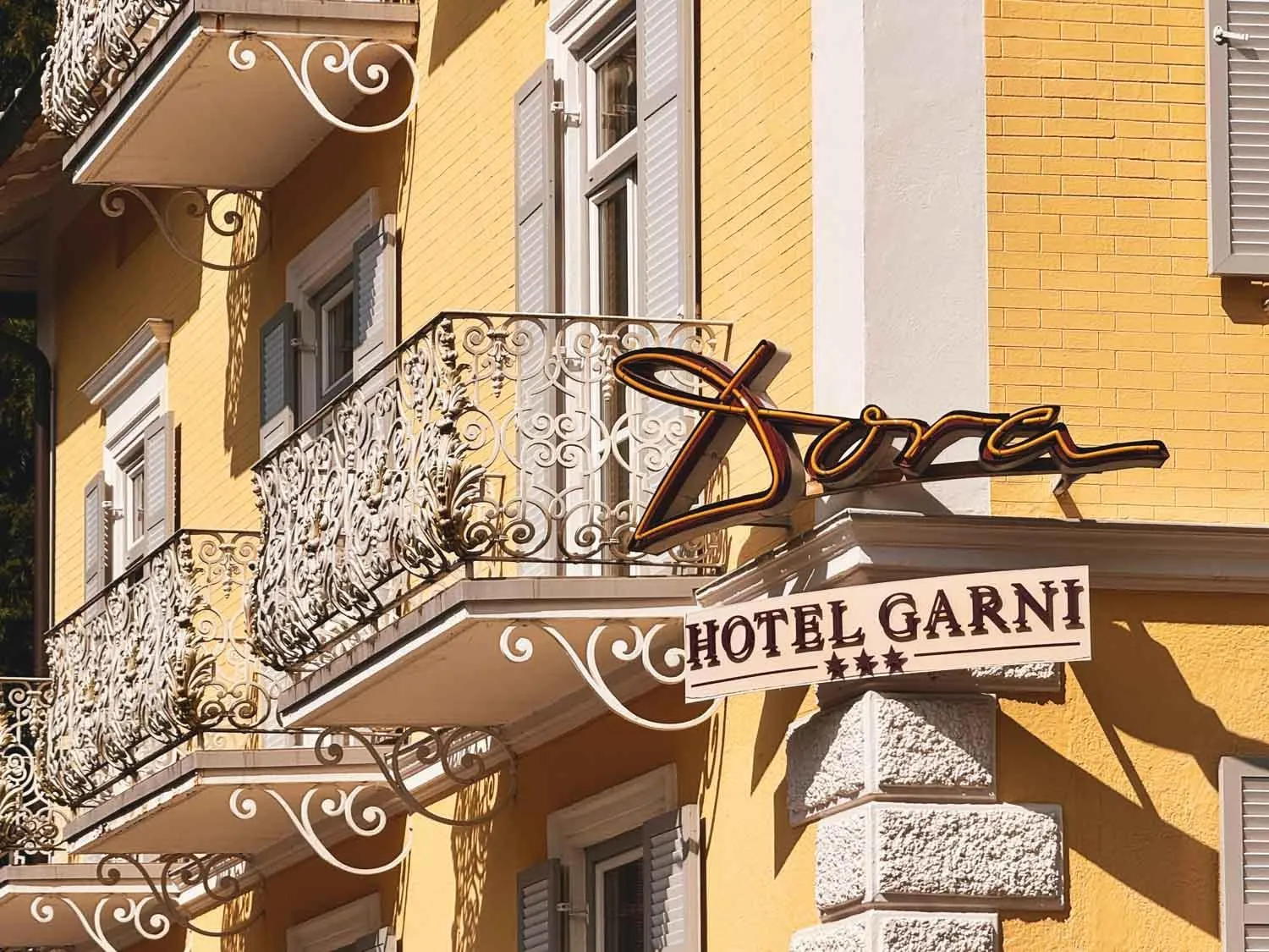 Property building in Villa Dora Petit Hôtel