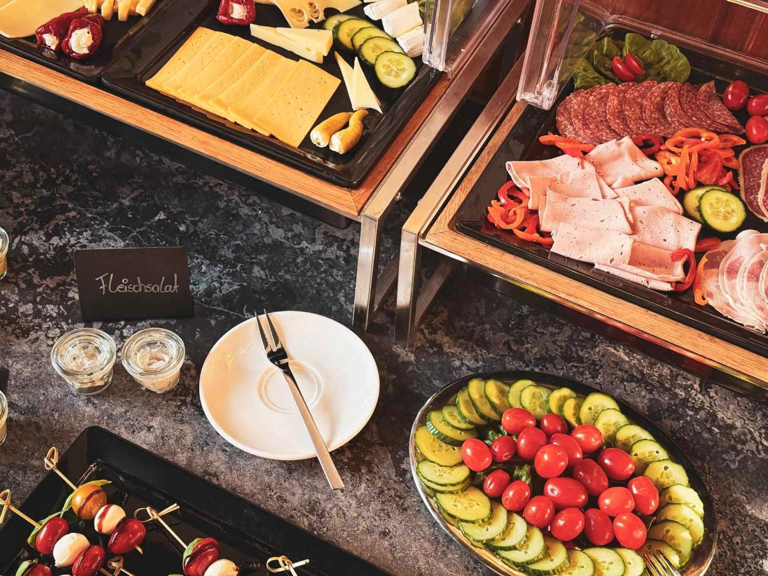 Buffet breakfast in Villa Dora Petit Hôtel