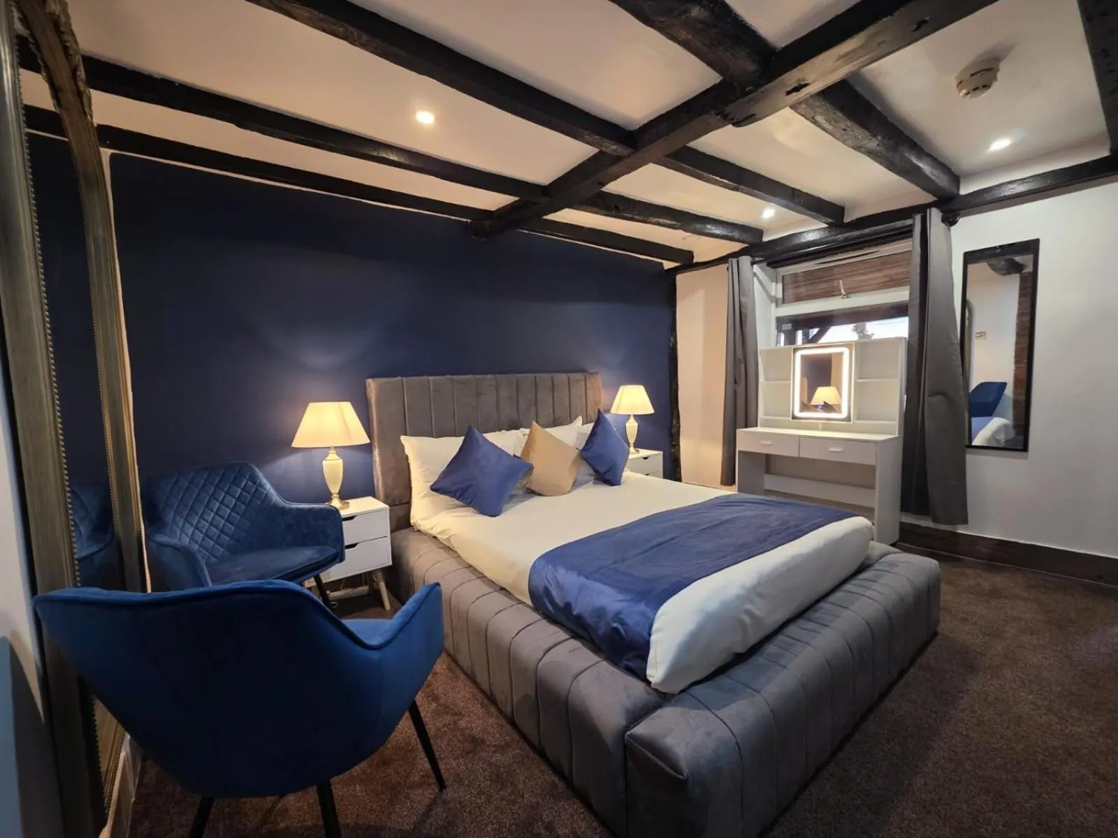 The Courtyard Lodge