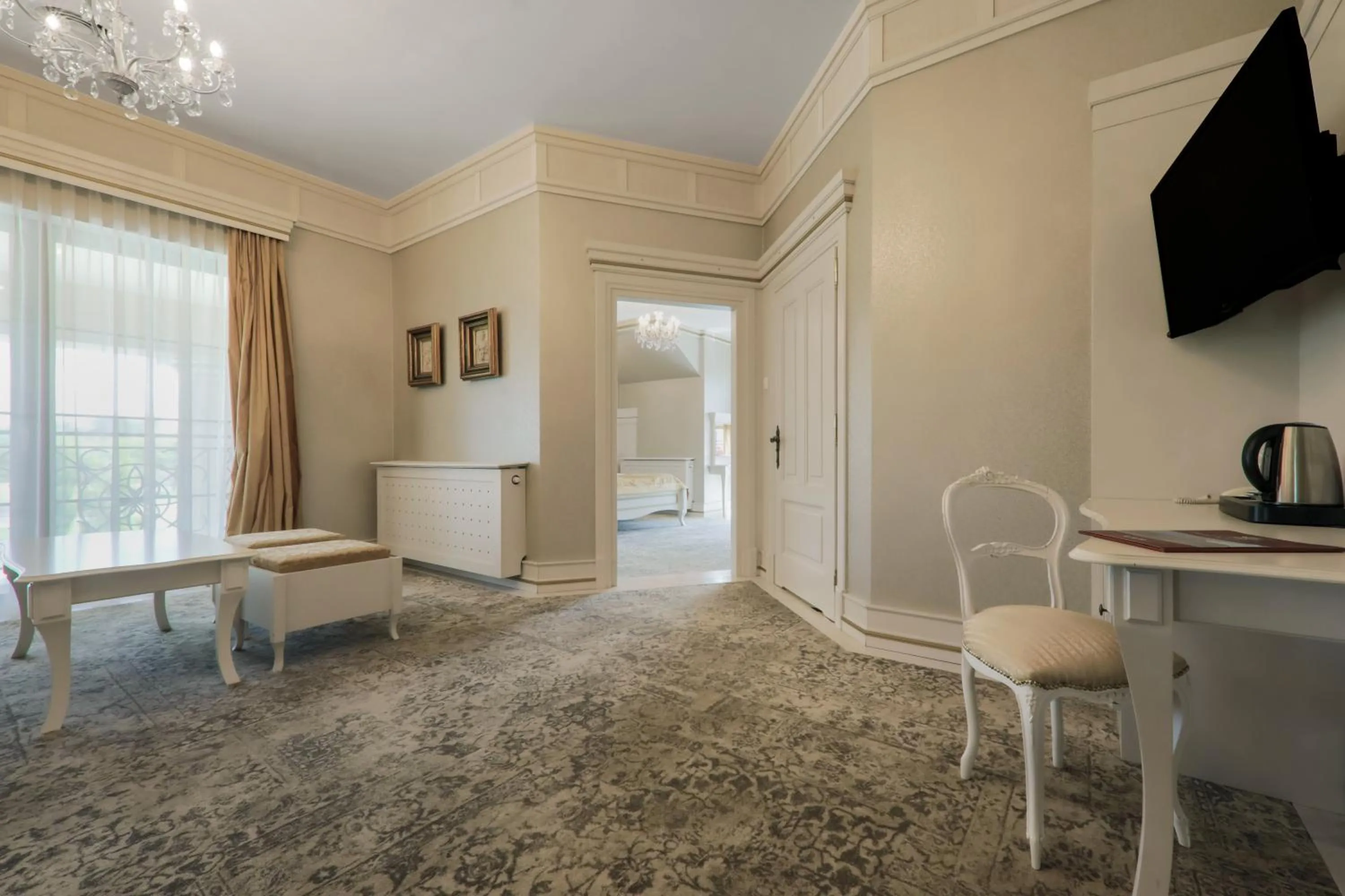 TV and multimedia in Pałac w Konarach Resort SPA & Conference