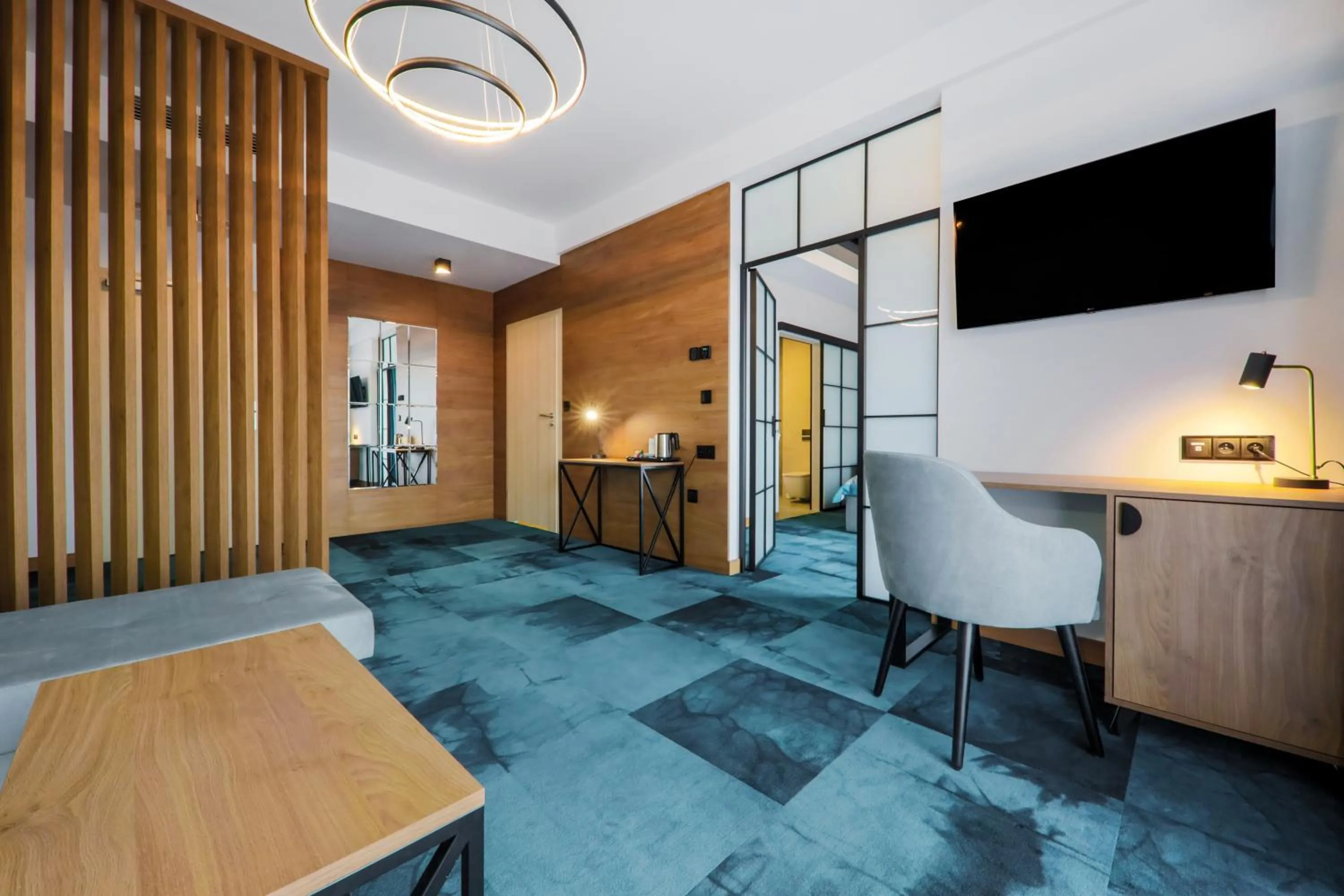 TV and multimedia in Pałac w Konarach Resort SPA & Conference