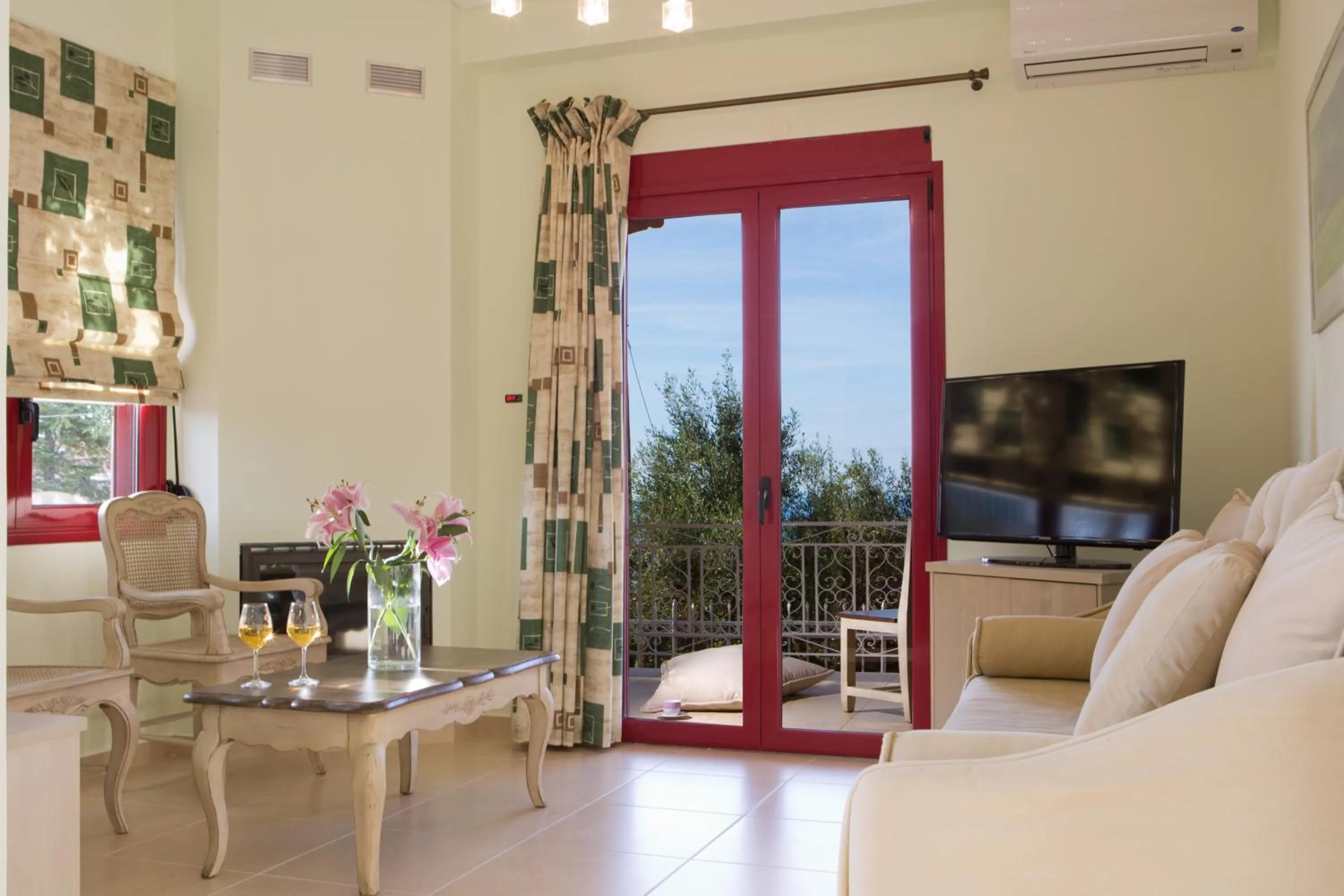 TV and multimedia in Exanthia Villas