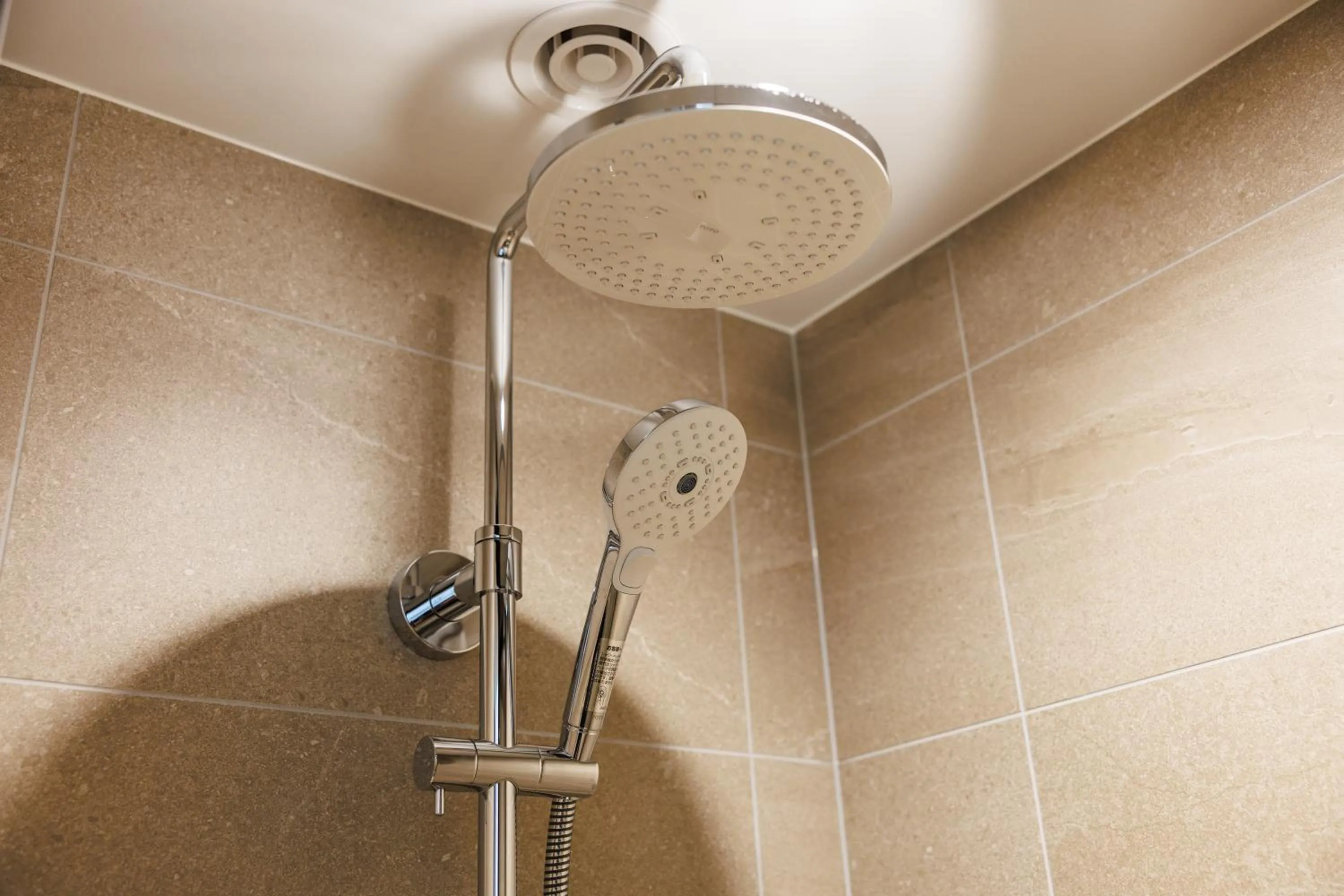 Shower in HOTEL METROPOLITAN OIMACHI TRACKS Tokyo