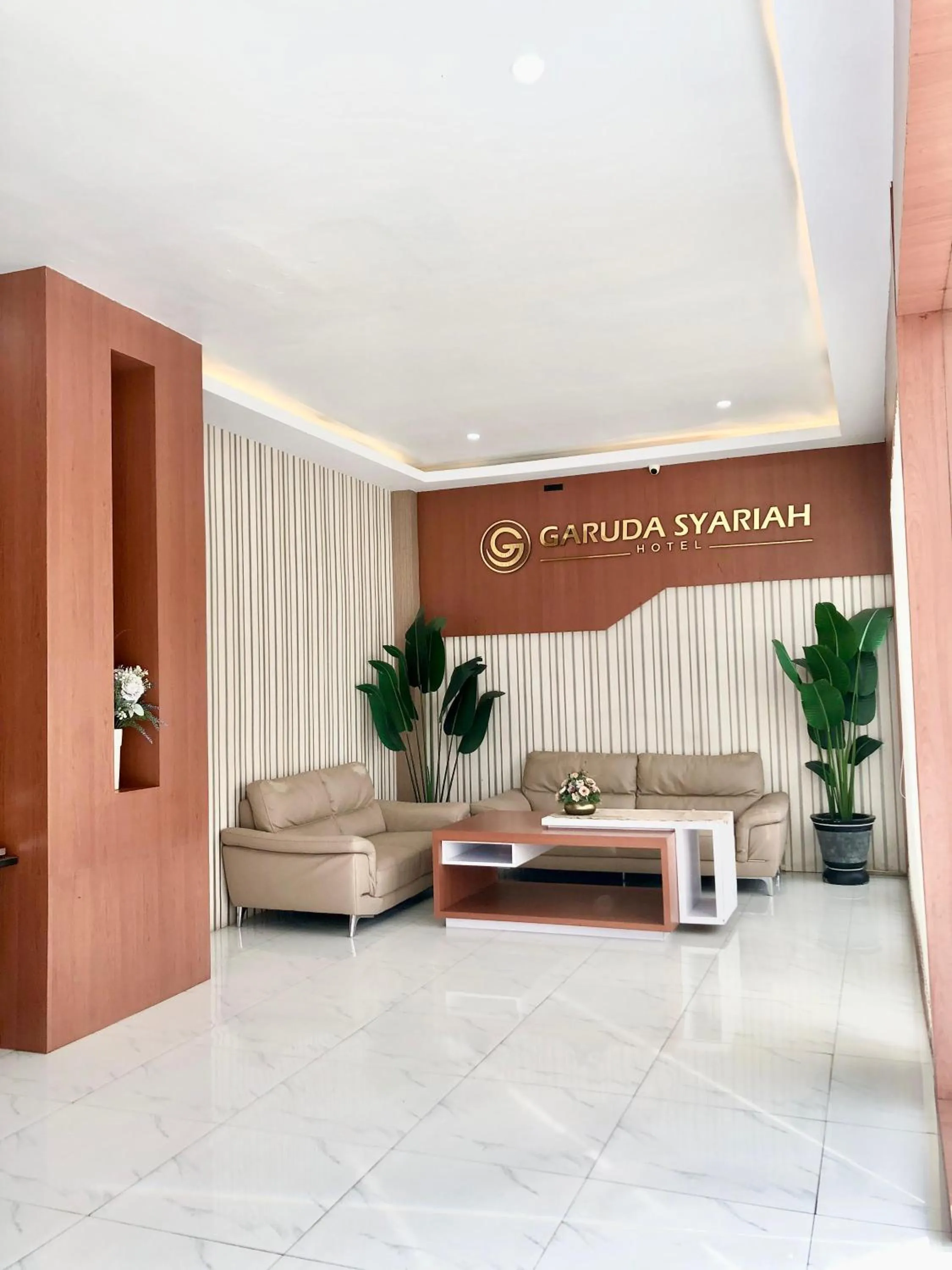 Garuda Hotel By Calandra