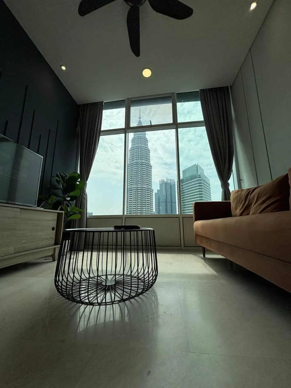 Sky Suites KLCC by Easy Nap