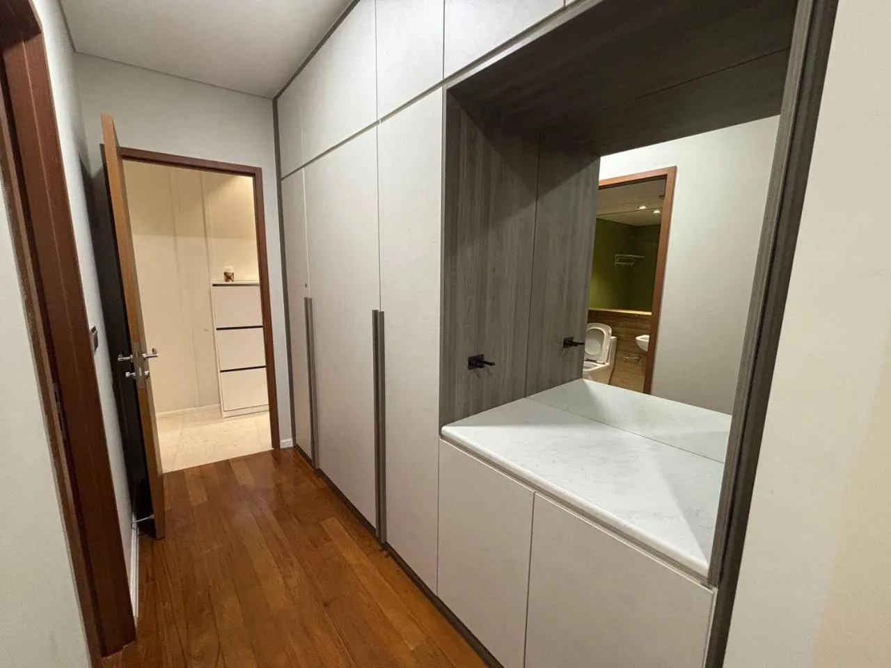 Sky Suites KLCC by Easy Nap