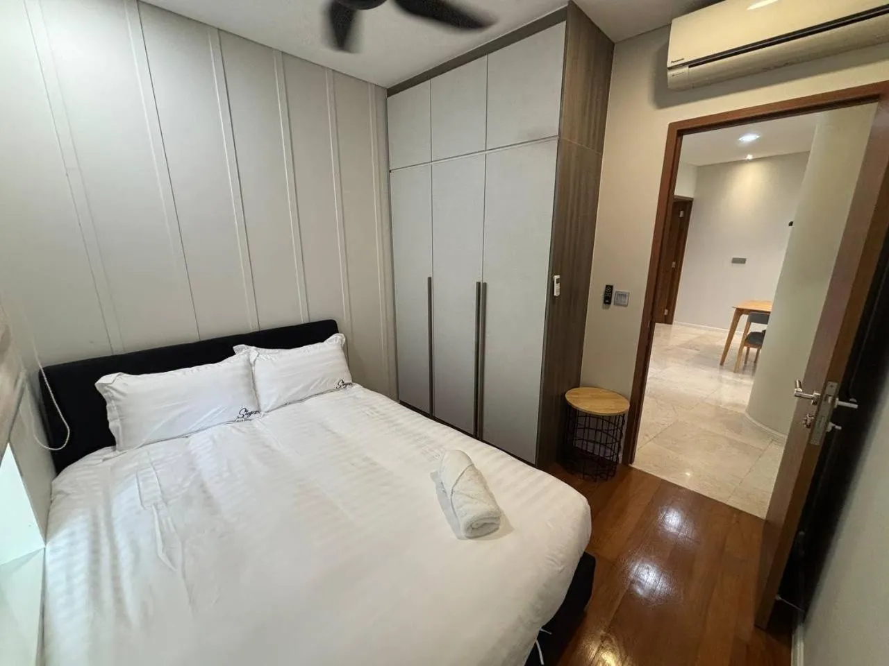 Bed in Sky Suites KLCC by Easy Nap