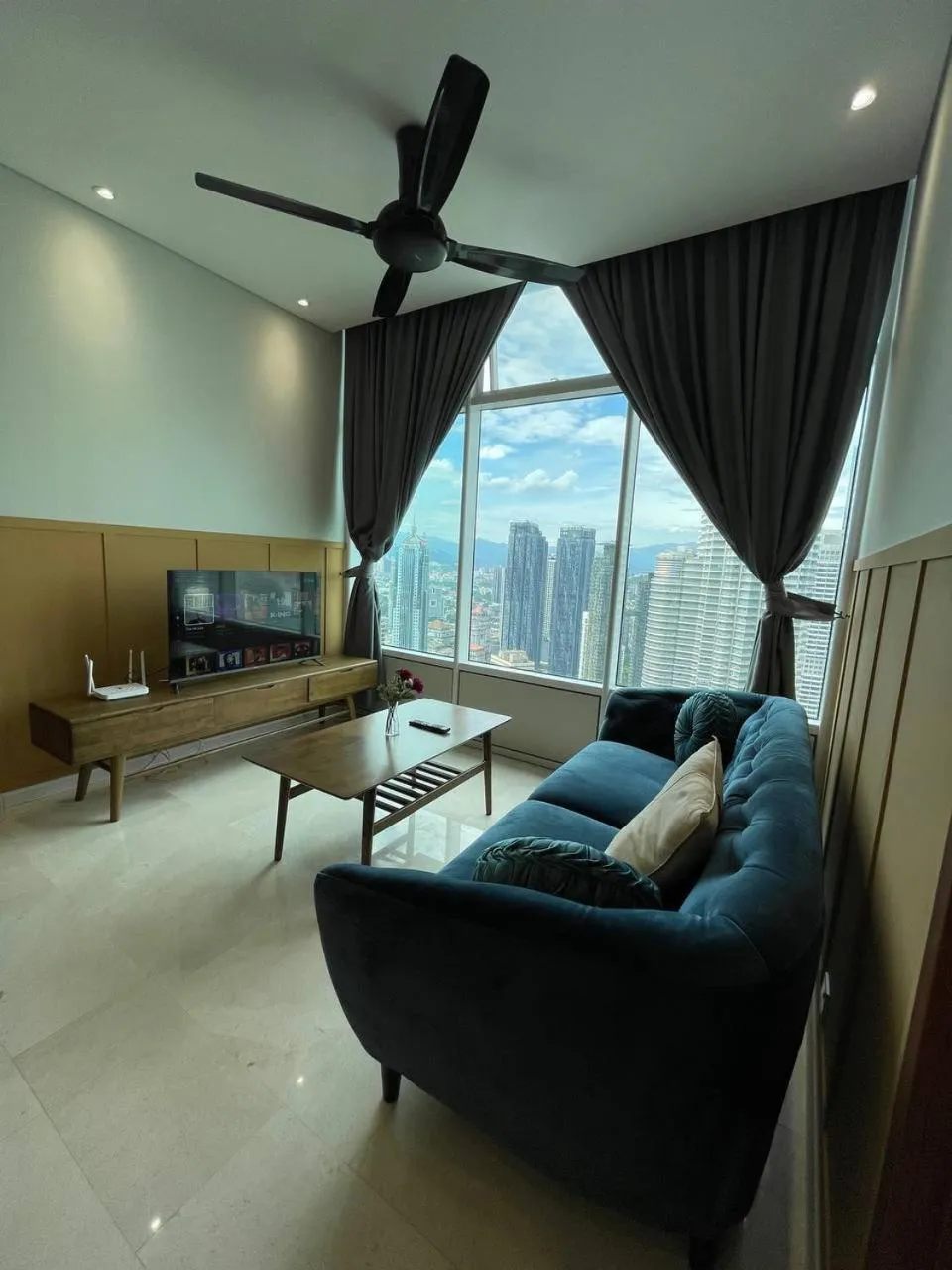 Sky Suites KLCC by Easy Nap