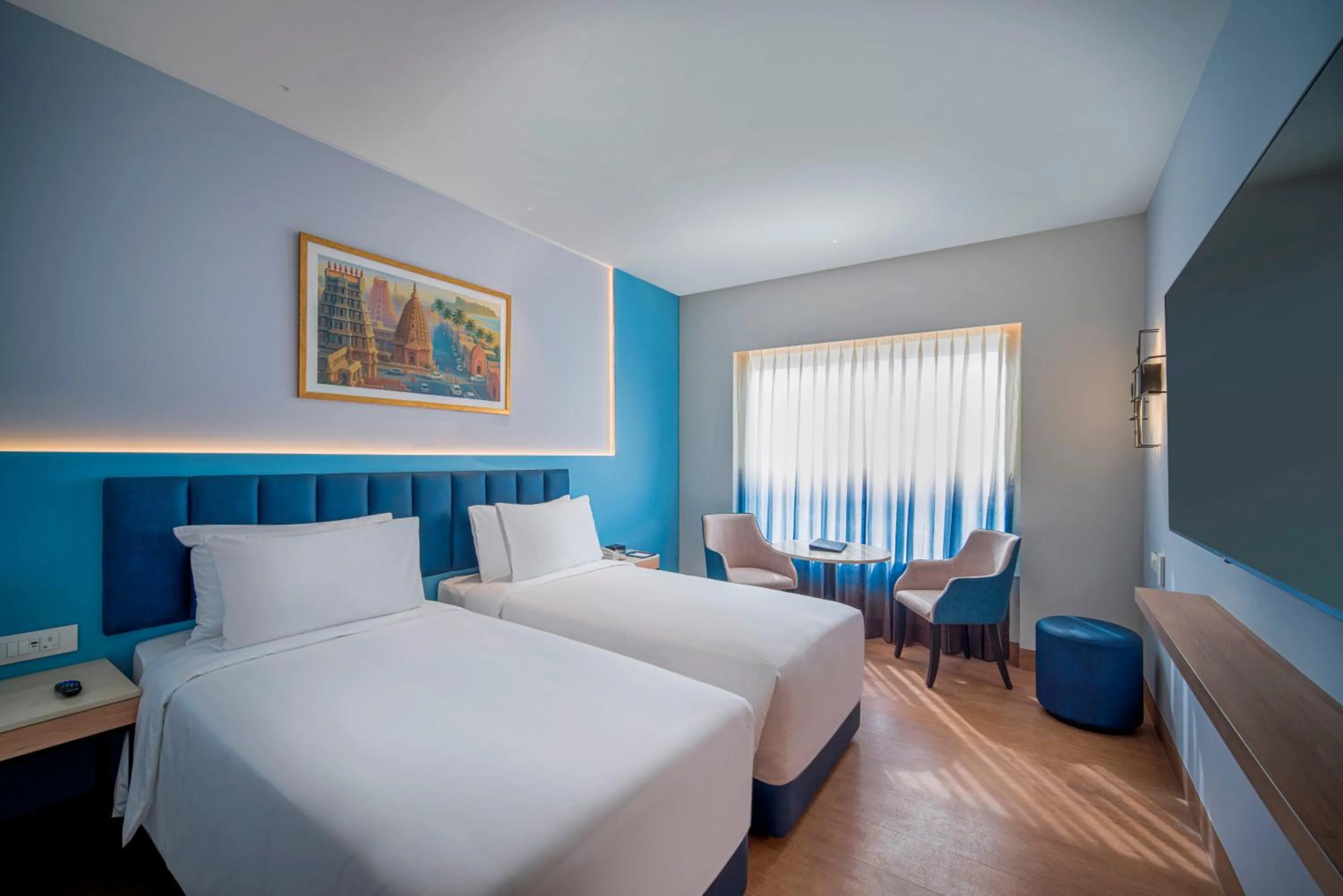 Standard Twin Room - single occupancy in Sarovar Portico Sriperumbudur