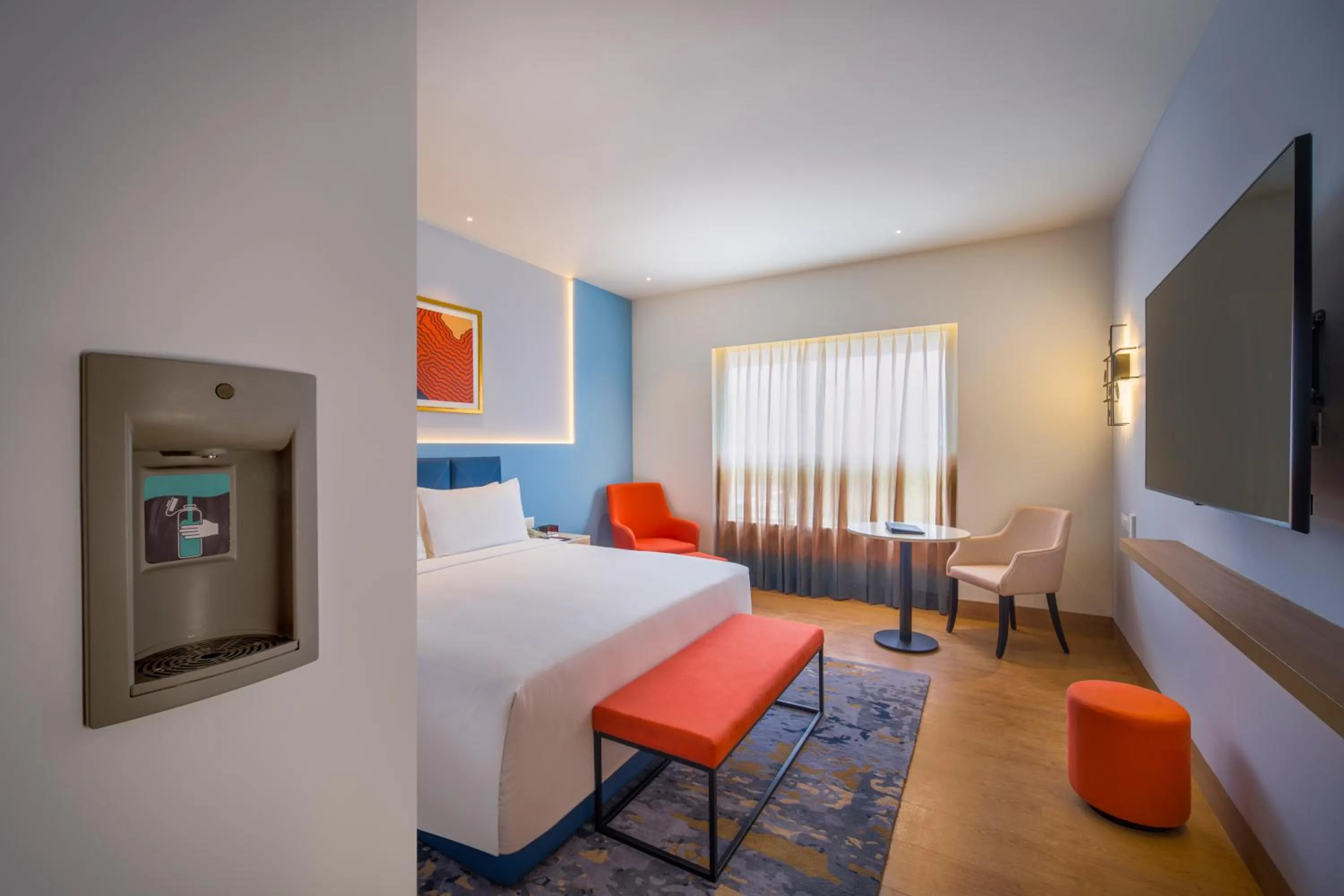 Bedroom, Bed in Sarovar Portico Sriperumbudur