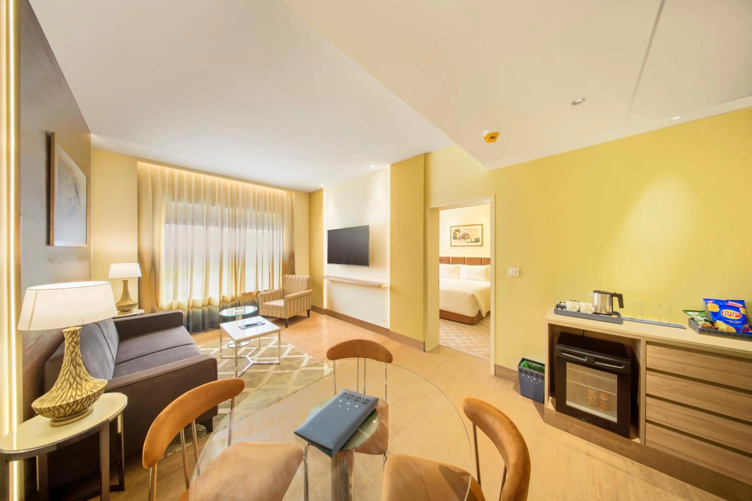 Bedroom in Sarovar Portico Sriperumbudur
