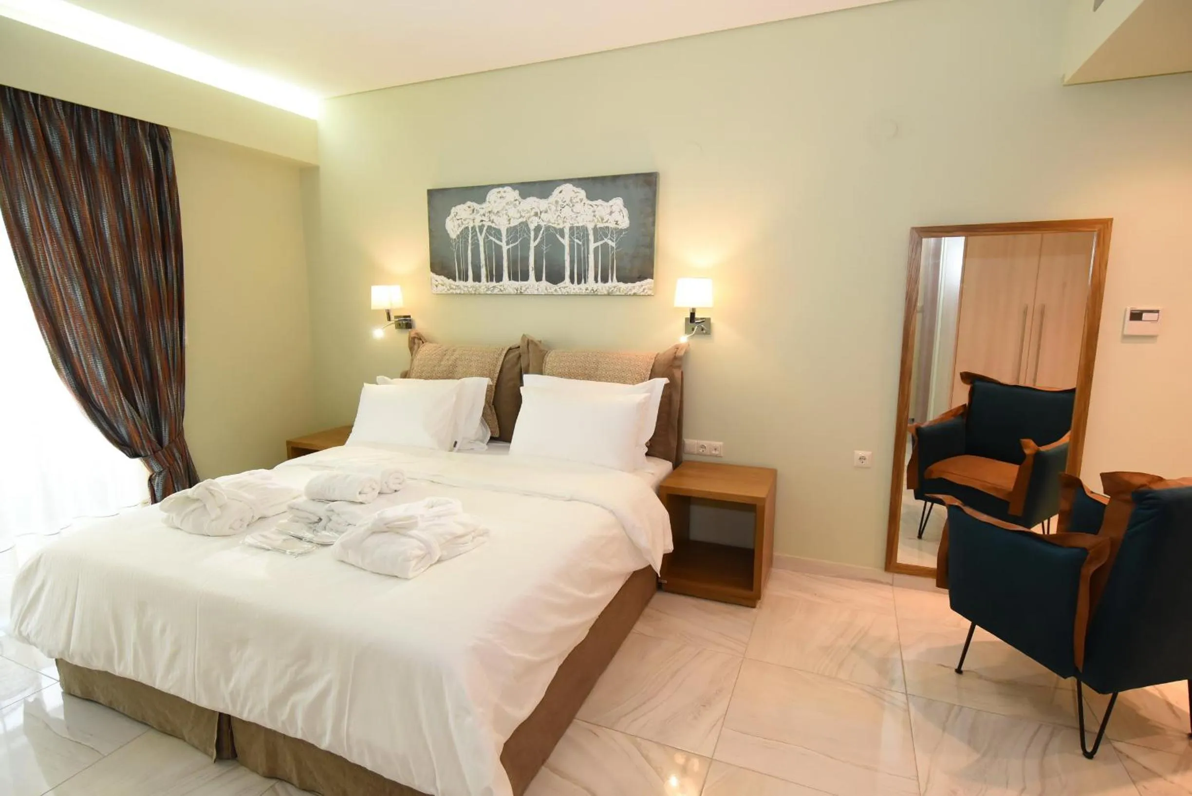 Day, Bed in Edem Luxury Apartments