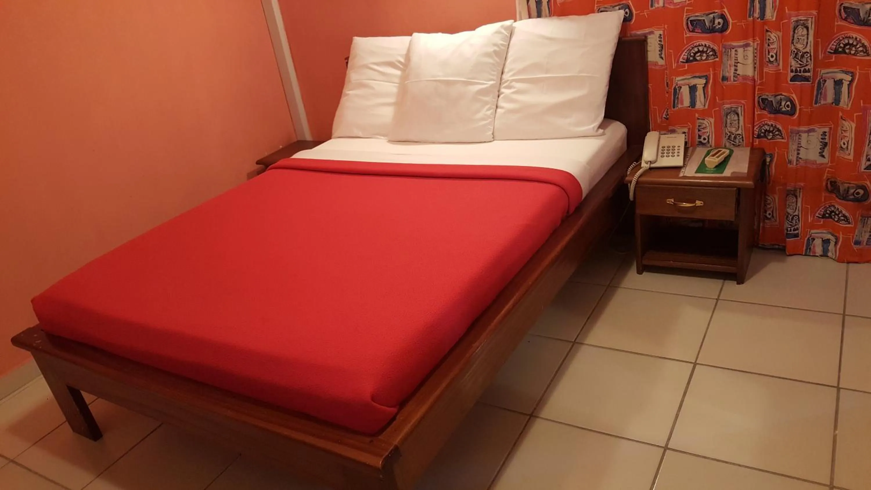 Bed in Résidence Saint-Jacques Brazzaville