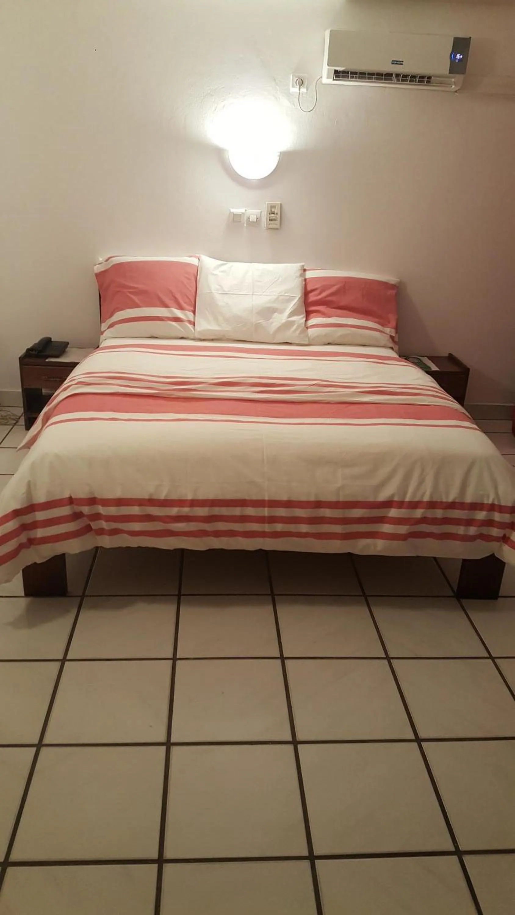Bed in Résidence Saint-Jacques Brazzaville