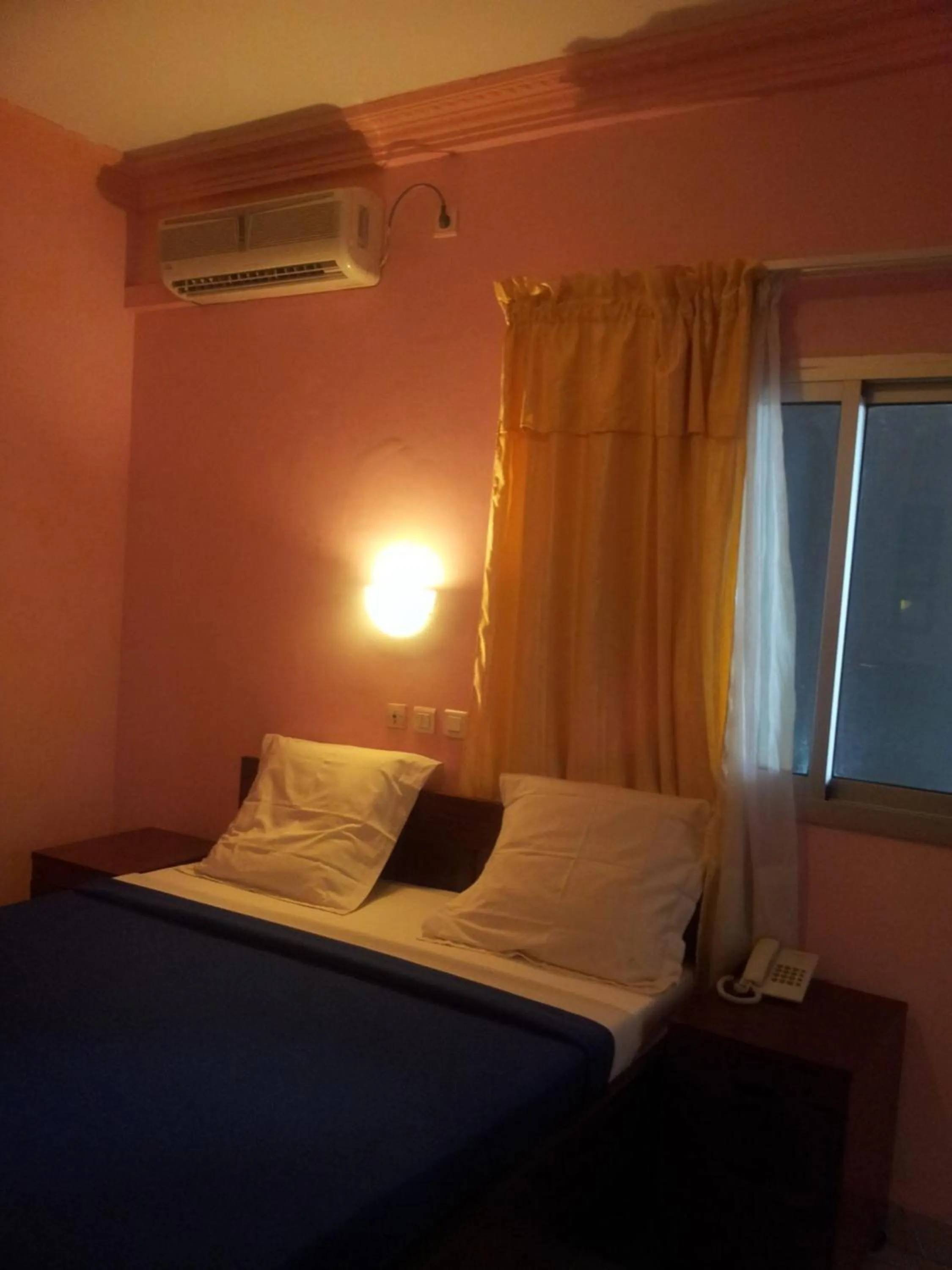 Bed in Résidence Saint-Jacques Brazzaville