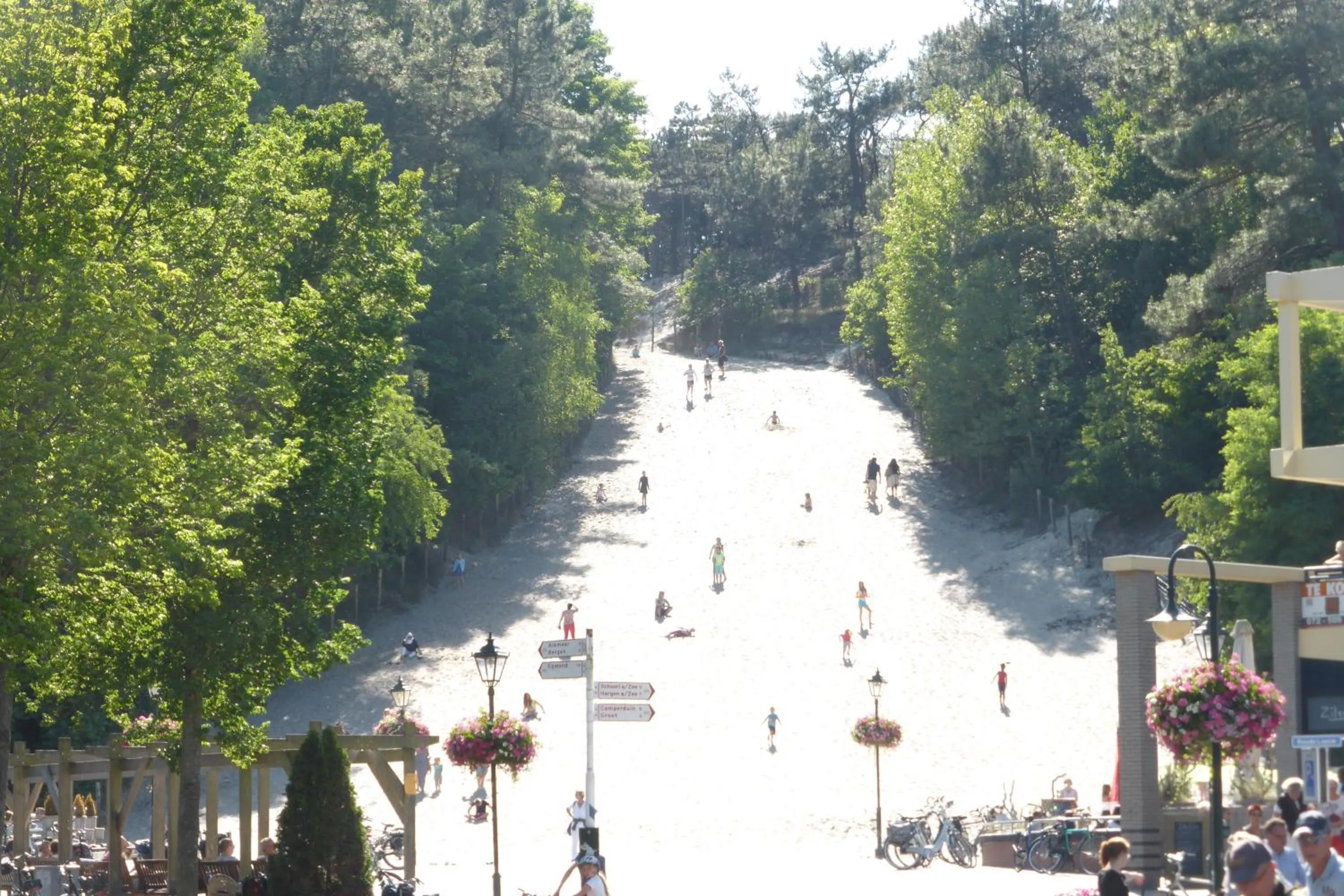 Children play ground in Duinberk B&B hotel en Brasserie