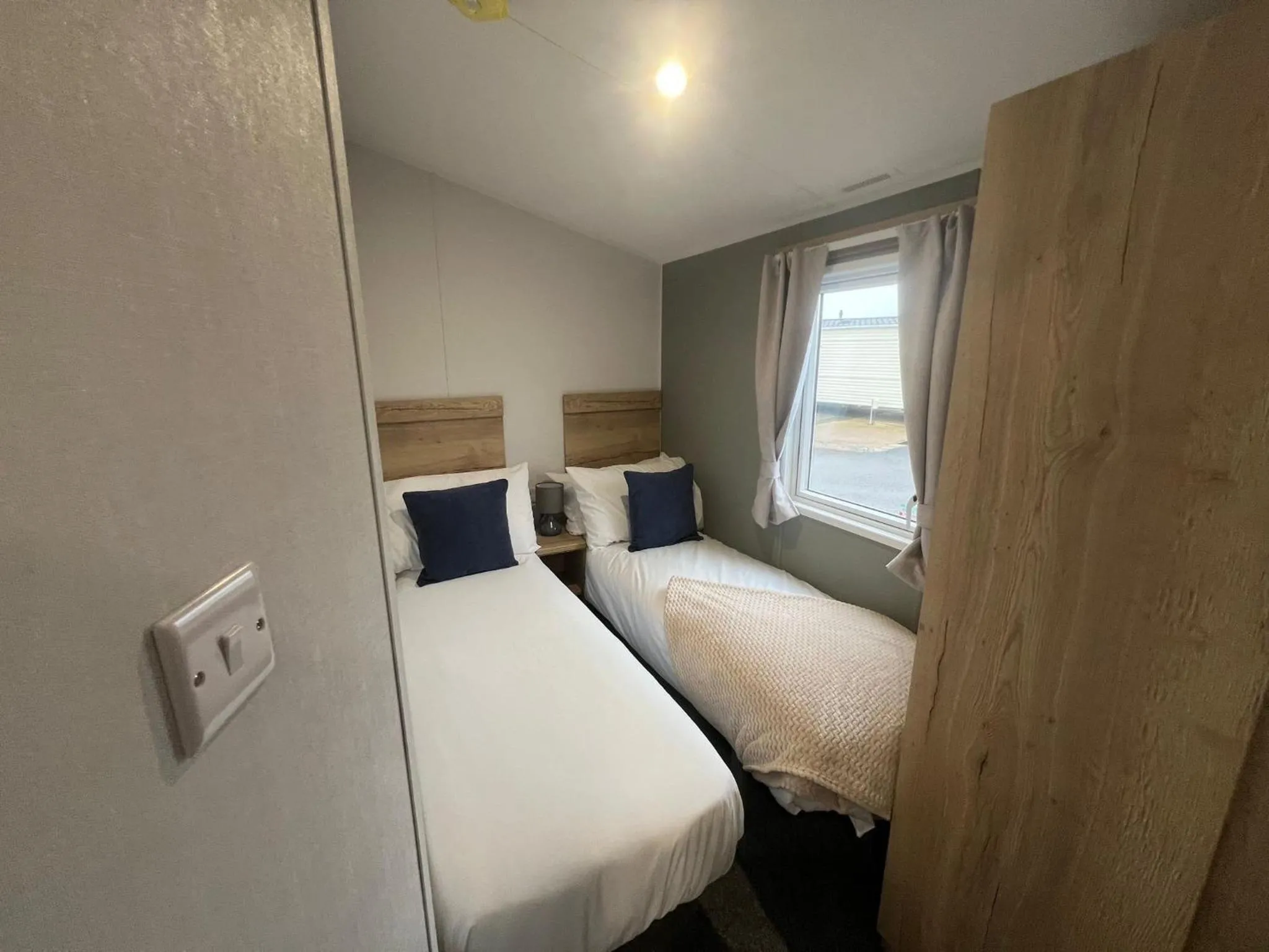 Bed in 8 Guests - Swimming Pool - 1min to the Beach