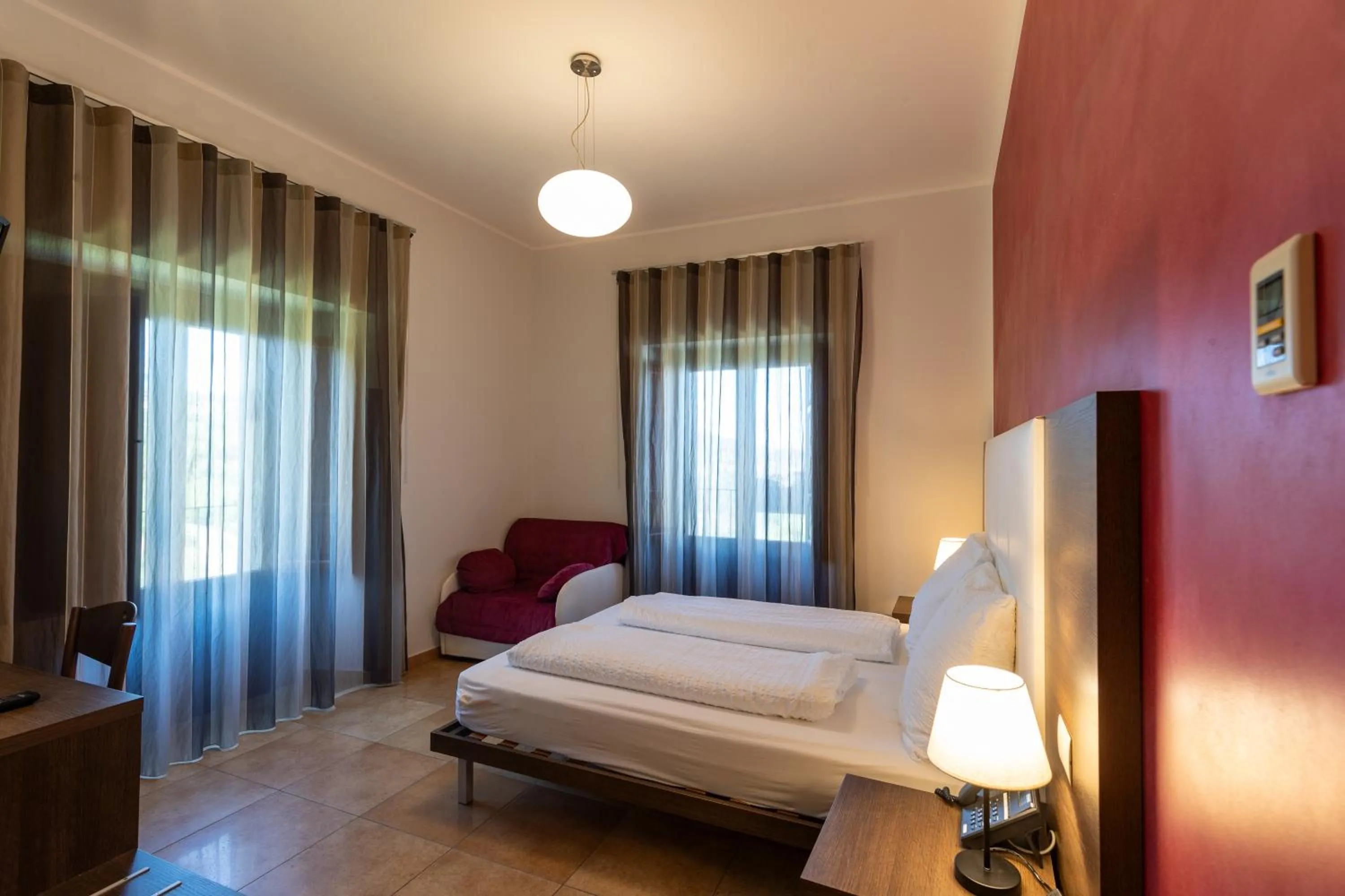 Bedroom, Bed in Villa Ginevra Resort Agrituristico