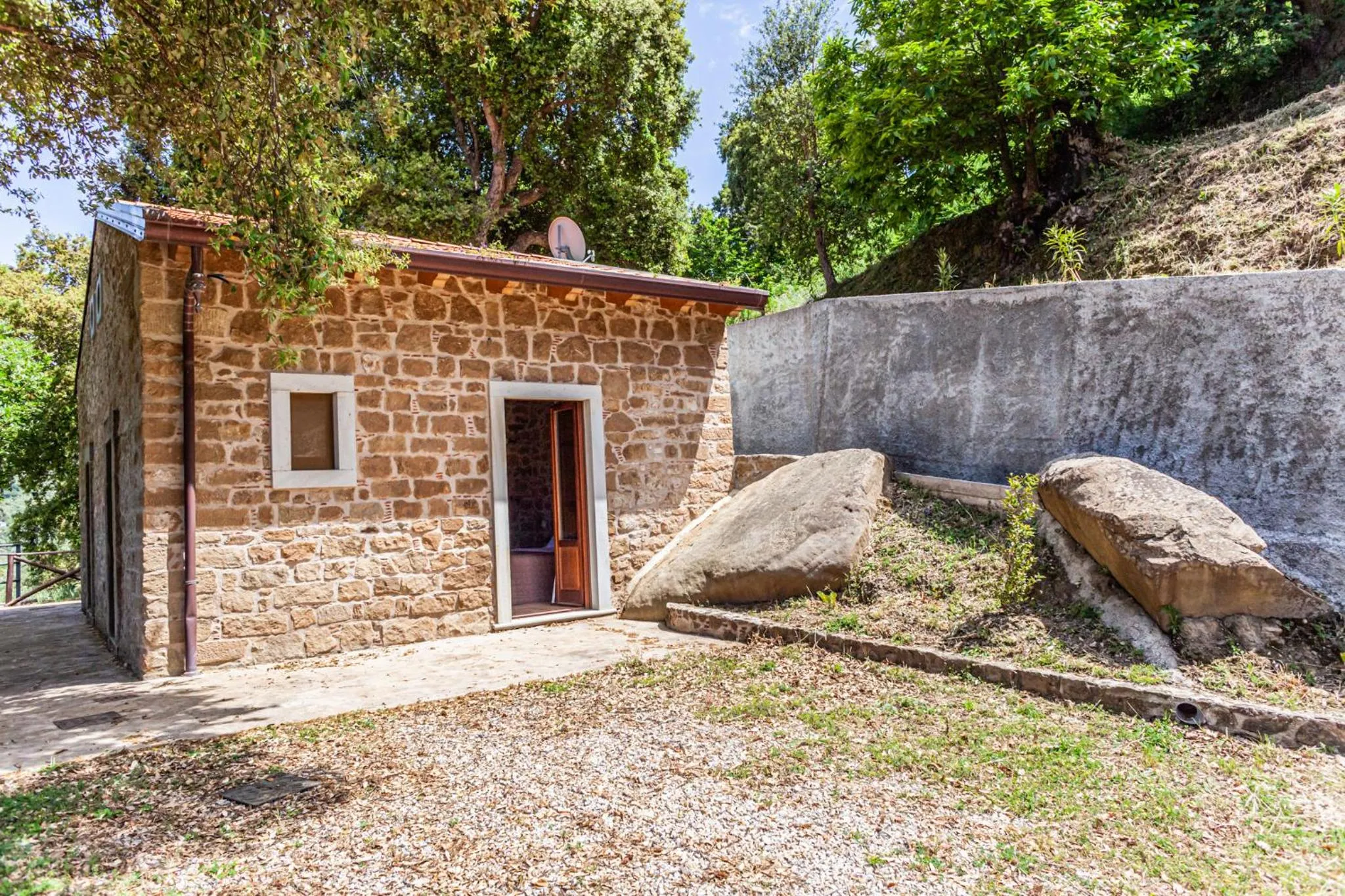 Property building in Villa Ginevra Resort Agrituristico