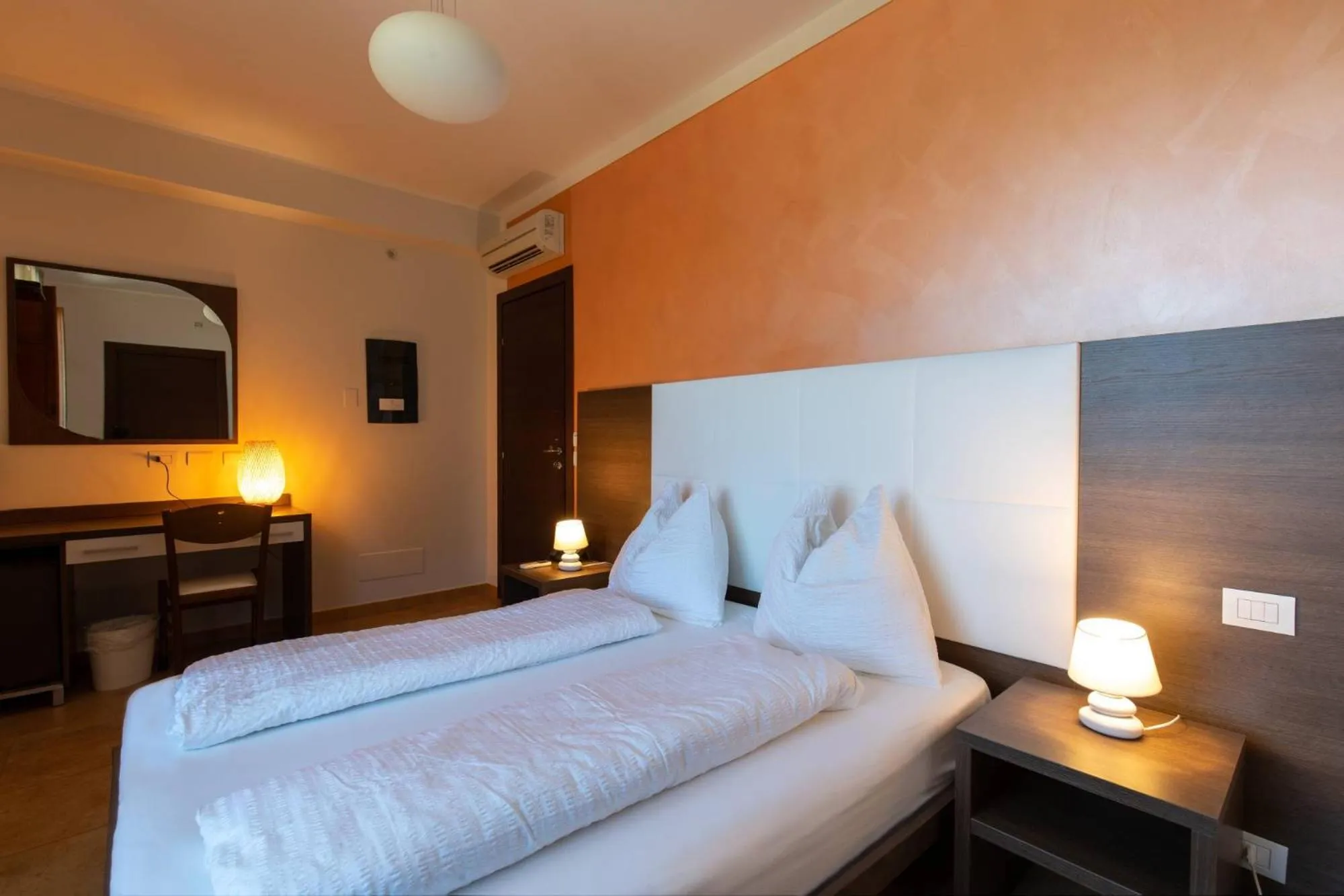 Bedroom, Bed in Villa Ginevra Resort Agrituristico