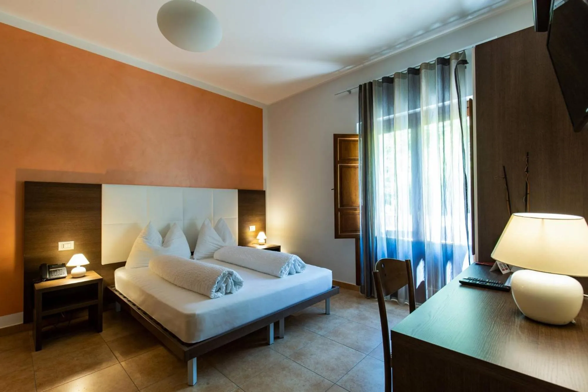 Bedroom, Bed in Villa Ginevra Resort Agrituristico