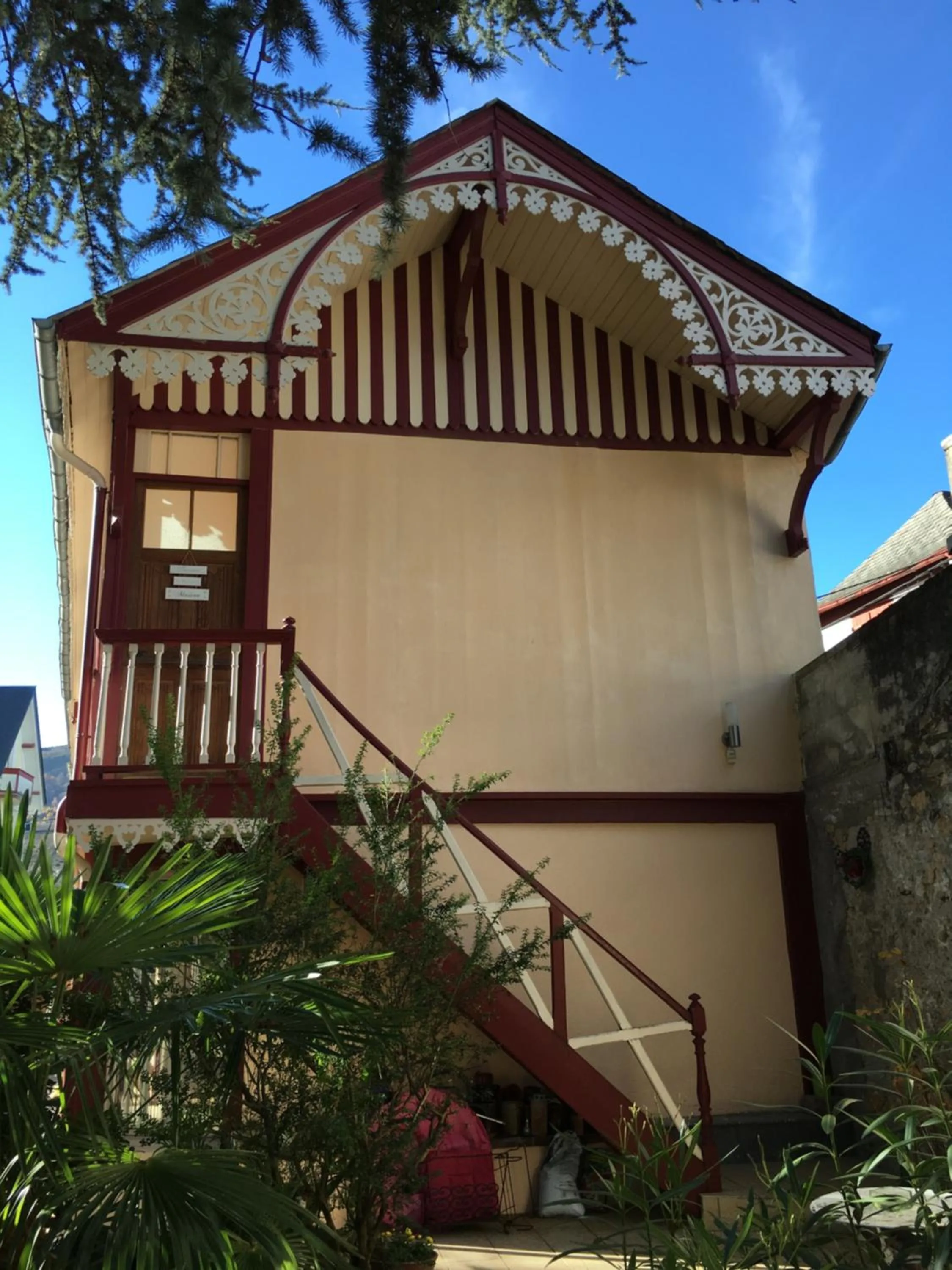 Facade/entrance in Chalet des Palmiers
